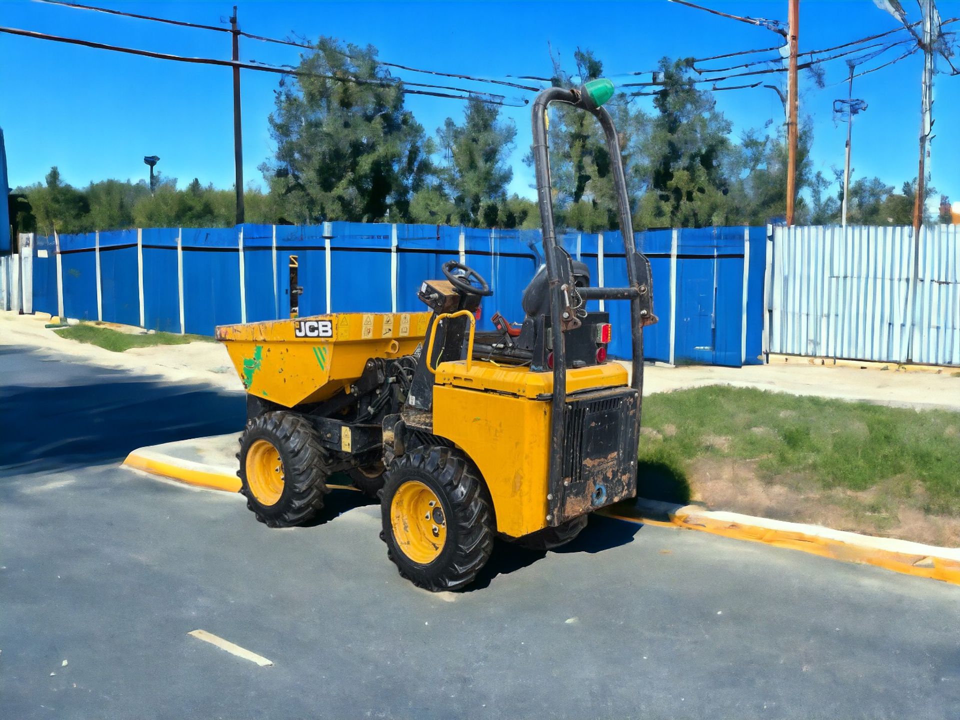 2015 JCB 1THT 1 TON HIGH TIP DUMPER