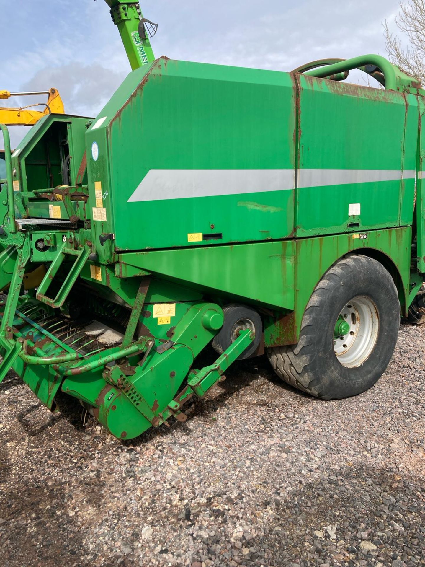 MCHALE FUSHION SINGLE AXLE BALER WRAPPER COMBINATION