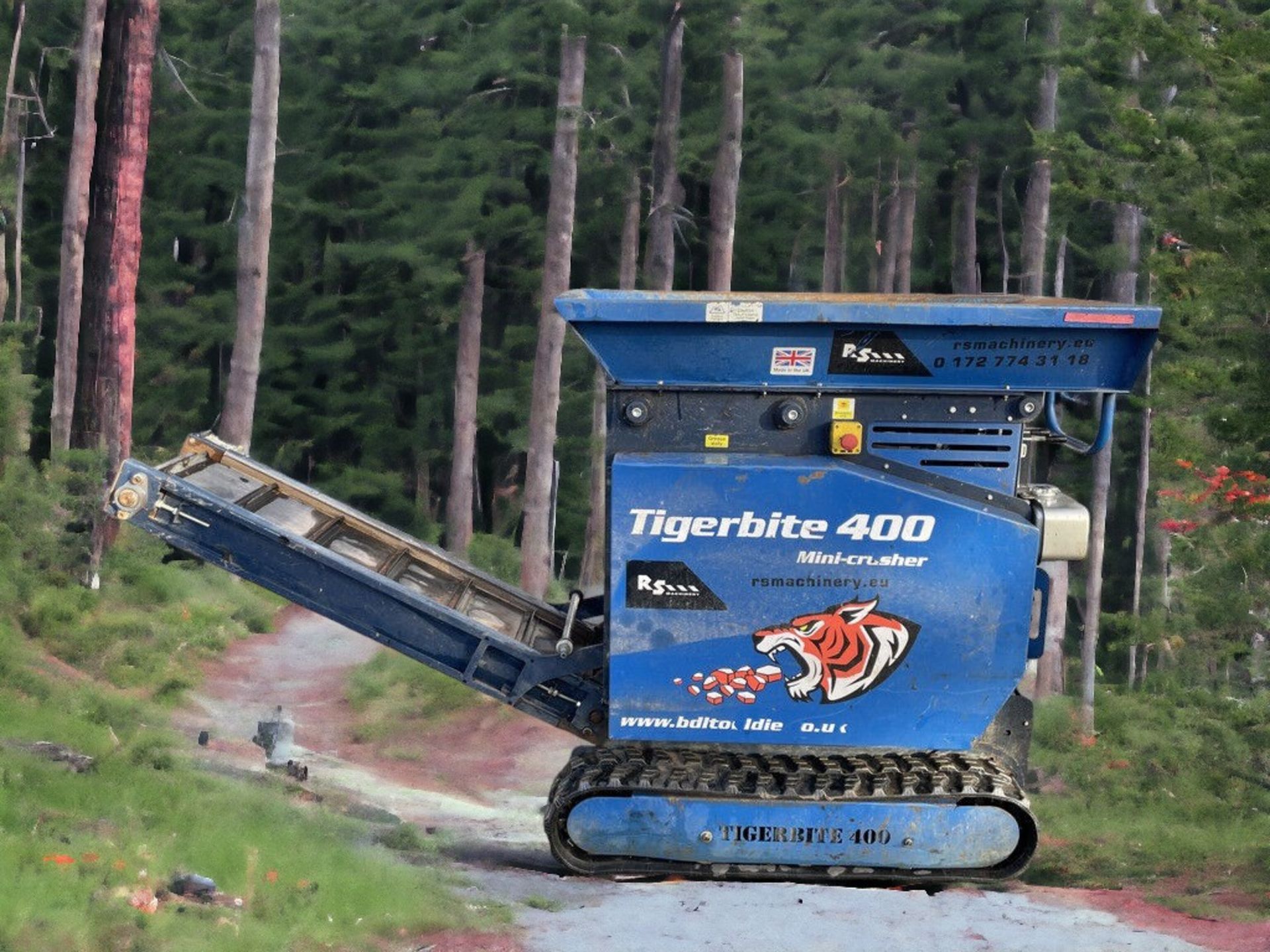 2020 TIGERBITE 400 TRACKED MINI CRUSHER - EFFICIENT, COMPACT, AND READY TO WORK - Image 3 of 7