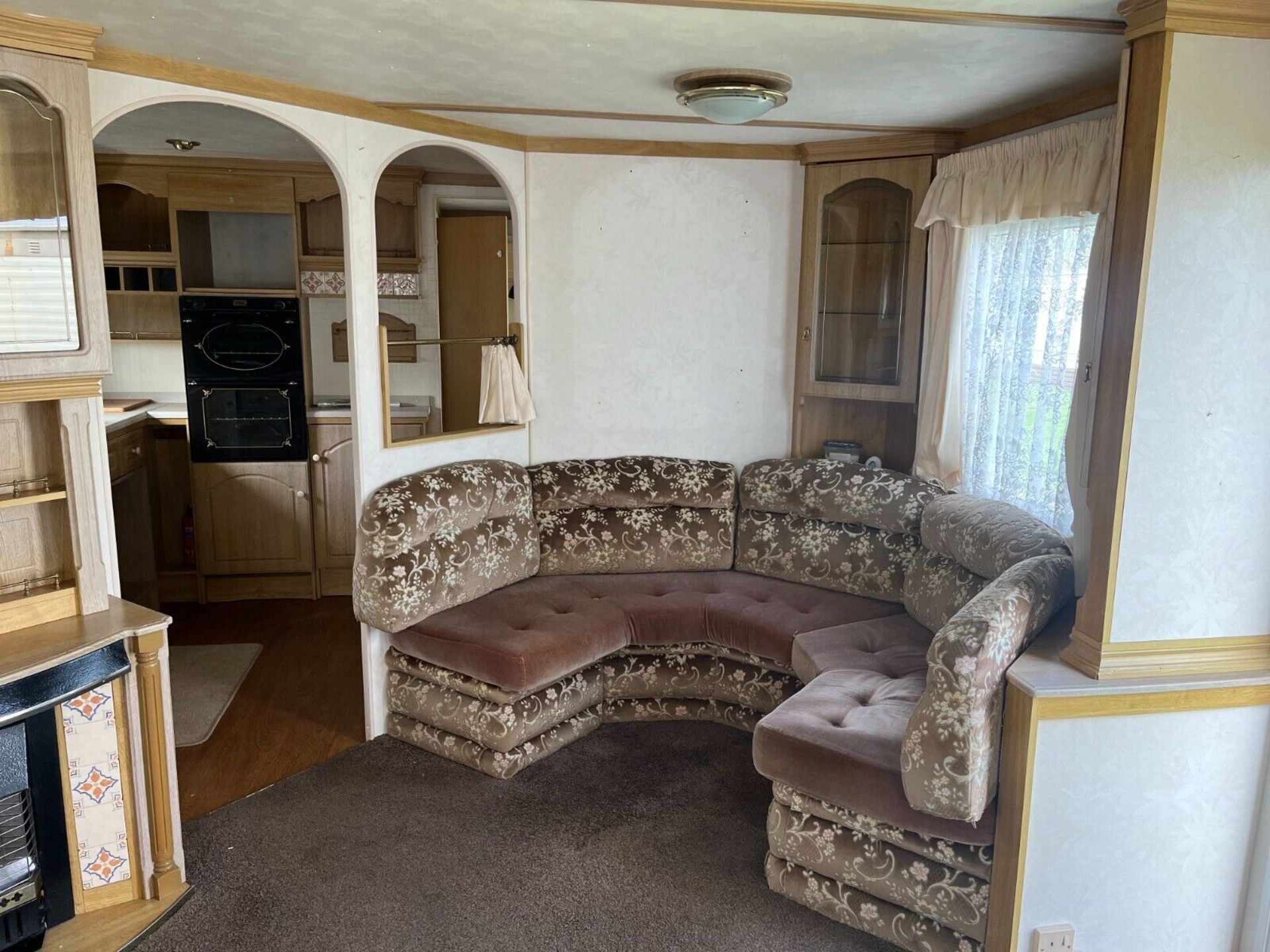 ATLAS MAYFAIR SUPER STATIC CARAVAN - Image 5 of 31