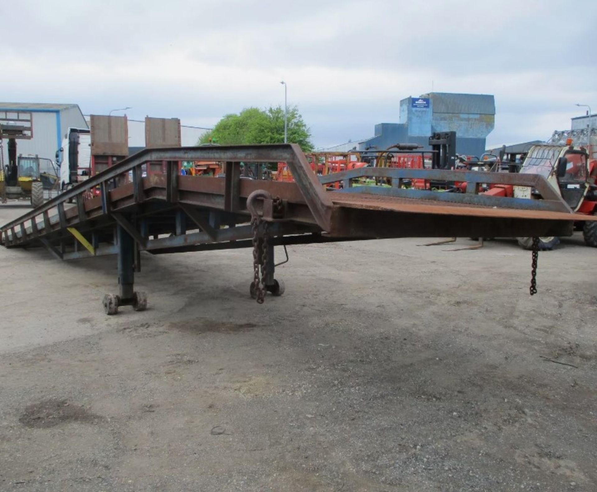 LANTERN CONTAINER LOADING RAMP - YOUR SOLUTION FOR EFFICIENT CARGO HANDLING - Image 8 of 10