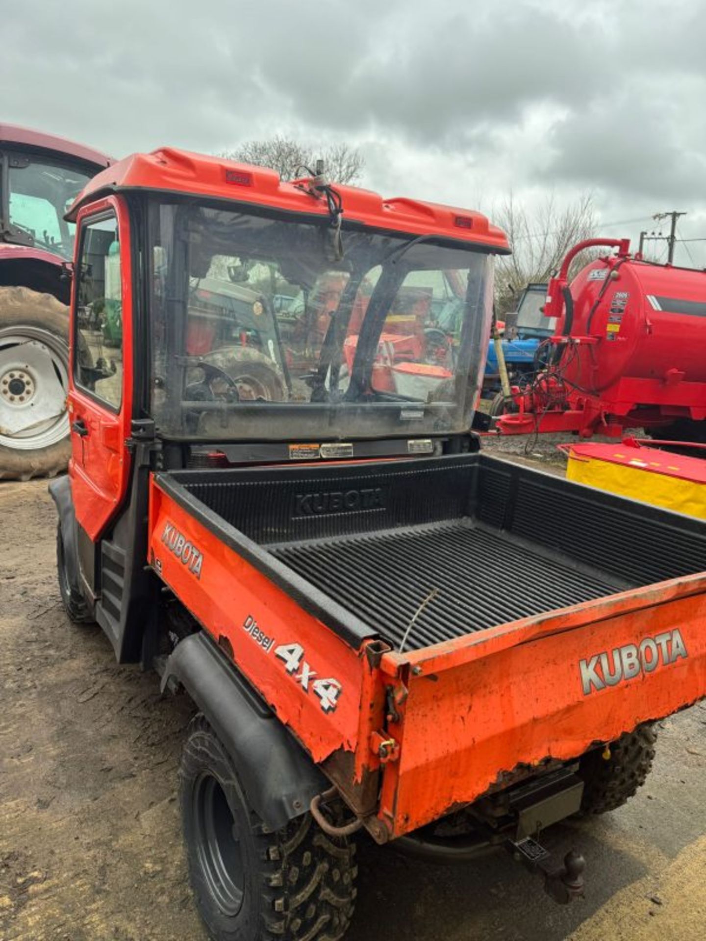 KUBOTA RTV900 - Image 3 of 10