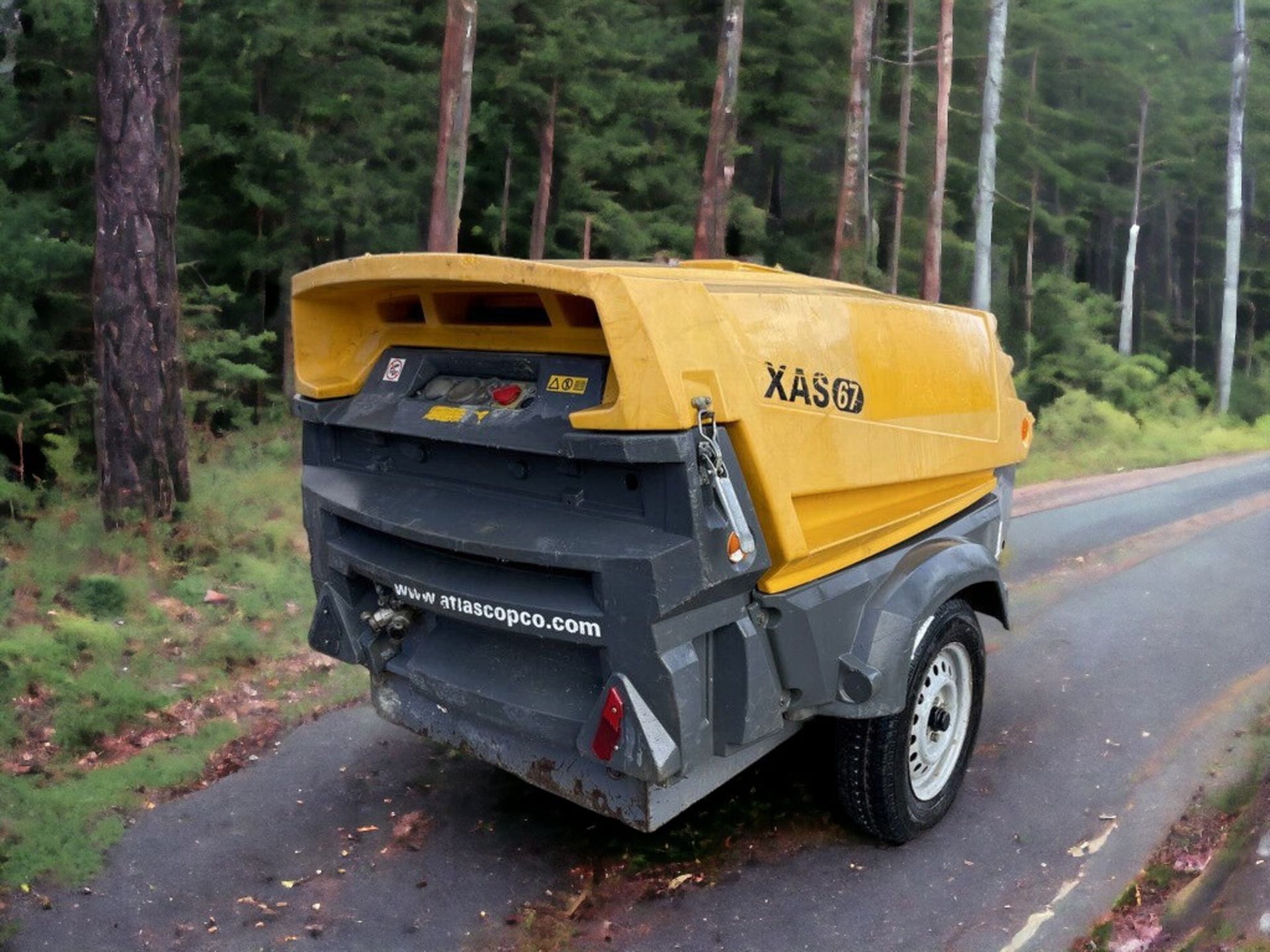 2013 ATLAS COPCO XAS67 COMPRESSOR - Image 3 of 8