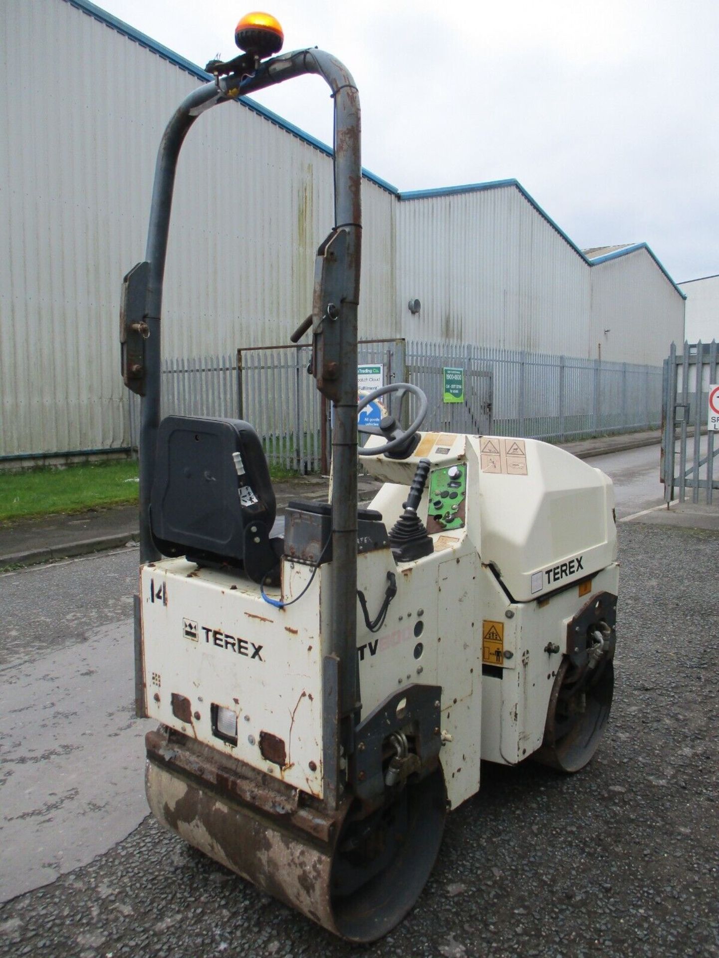 YEAR 2010 TEREX TV800 ROLLER - Image 6 of 11