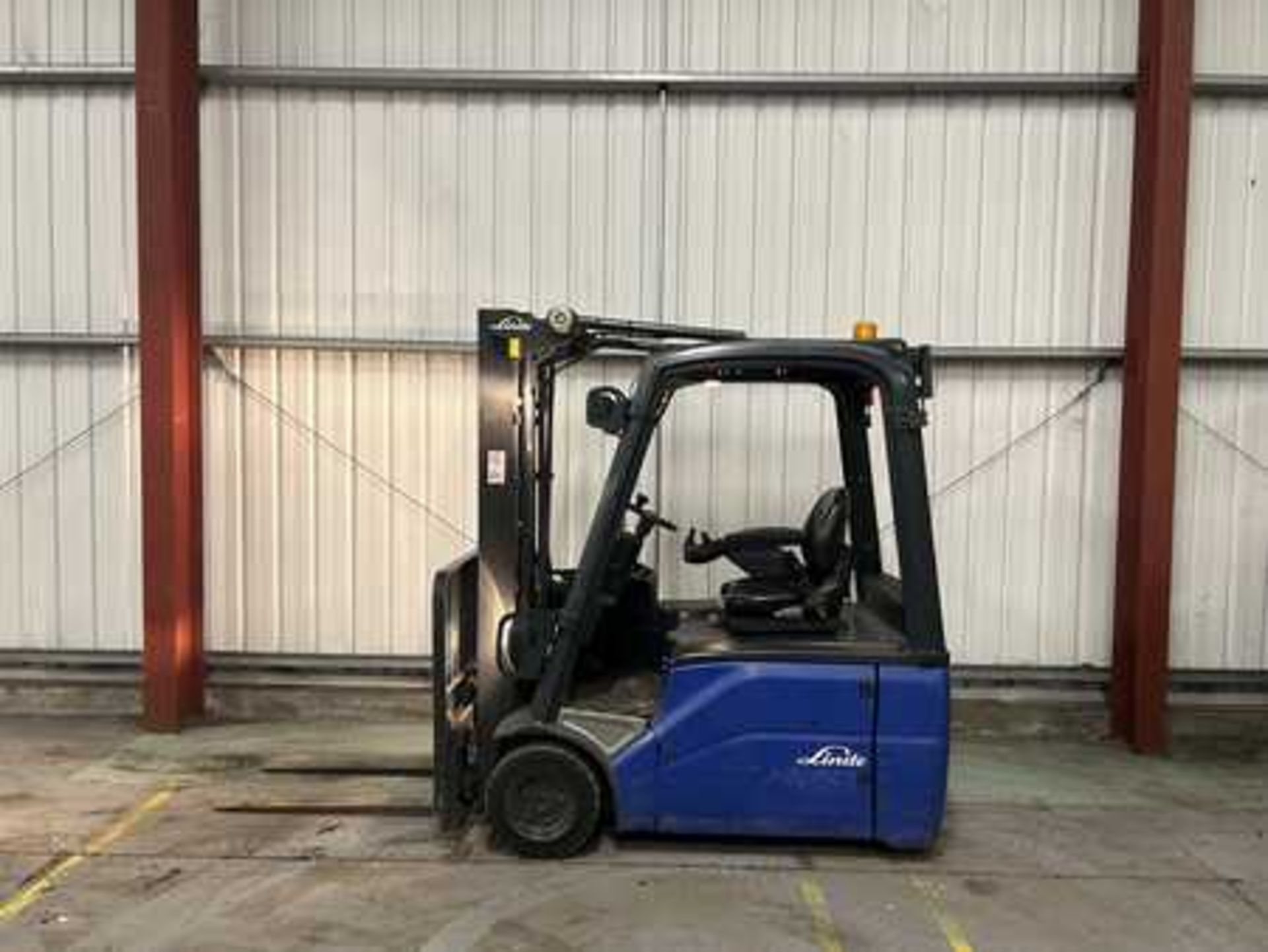 ELECTRIC - 3 WHEELS LINDE E16-01