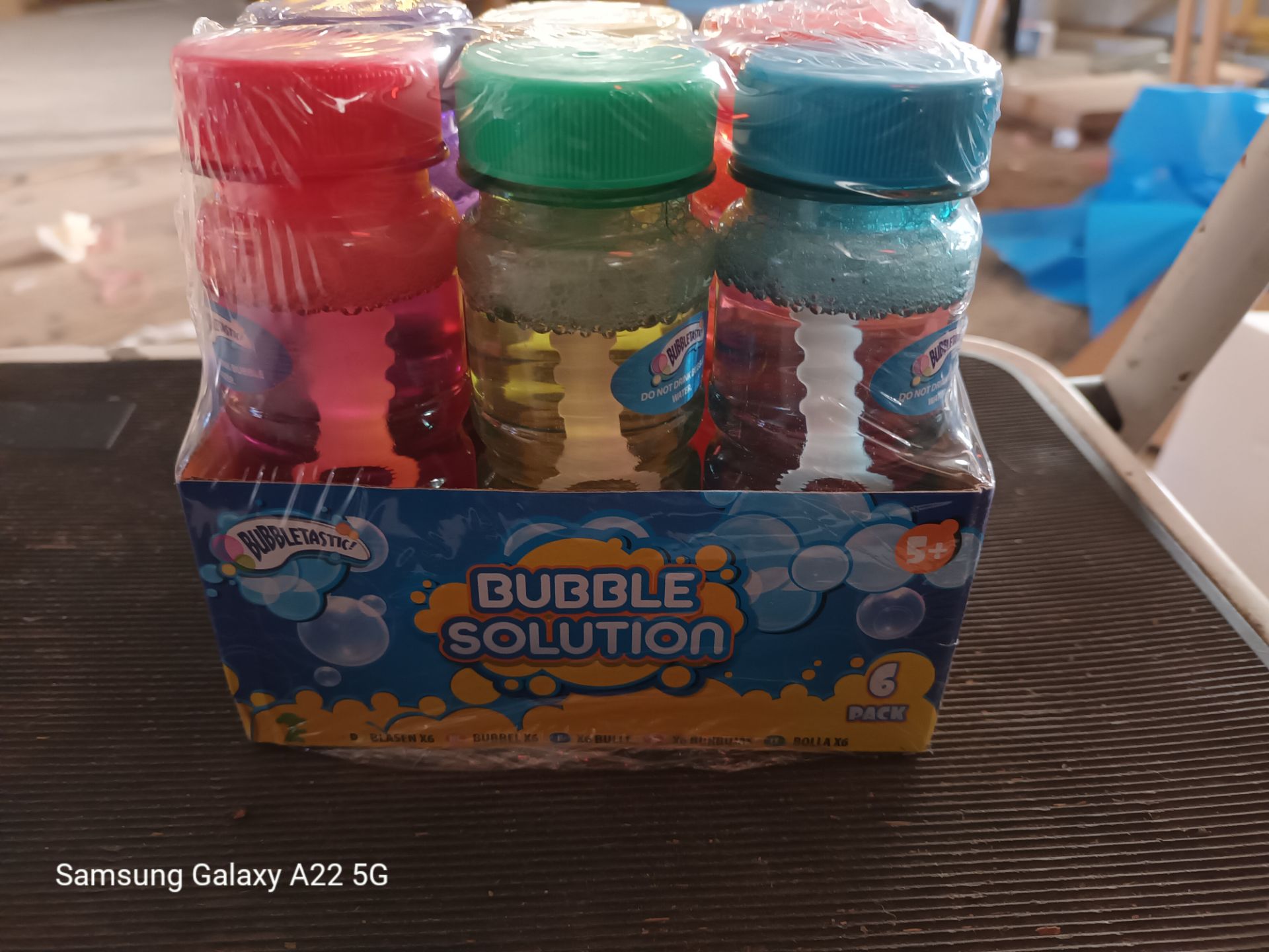 600 X 4OZ BUBBLE SOLUTION BOTTLES WITH WANDS (100 X 6PCKS) - Image 2 of 2