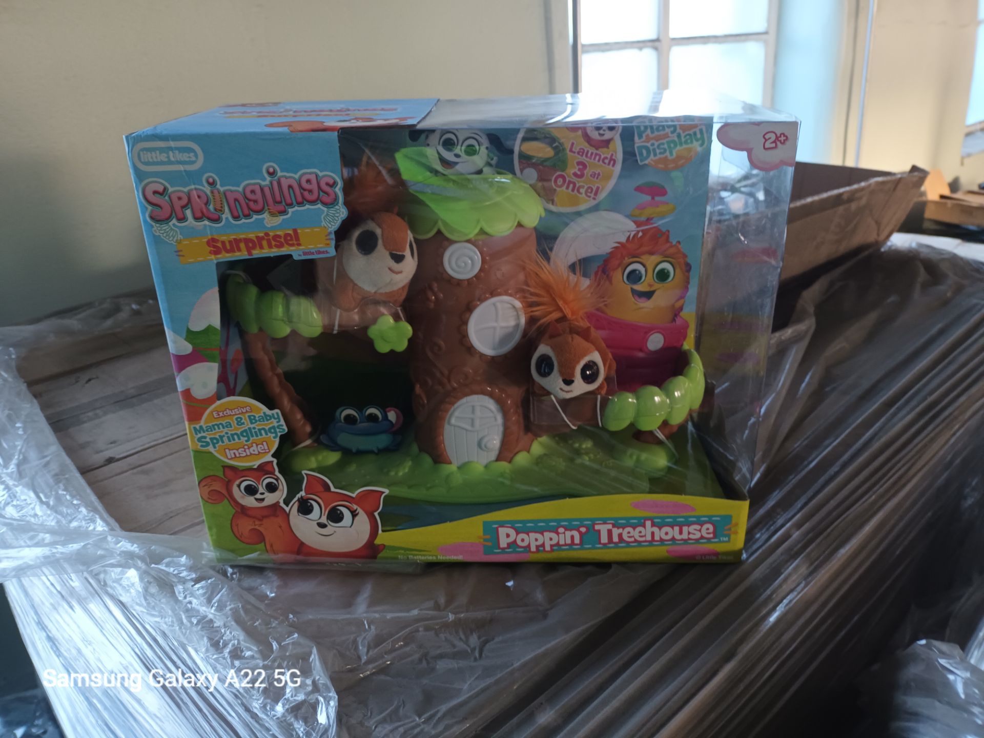 PALLET OF 60 X SPRINGLINGS SUPRISE POPPING TREEHOUSE - Image 3 of 3