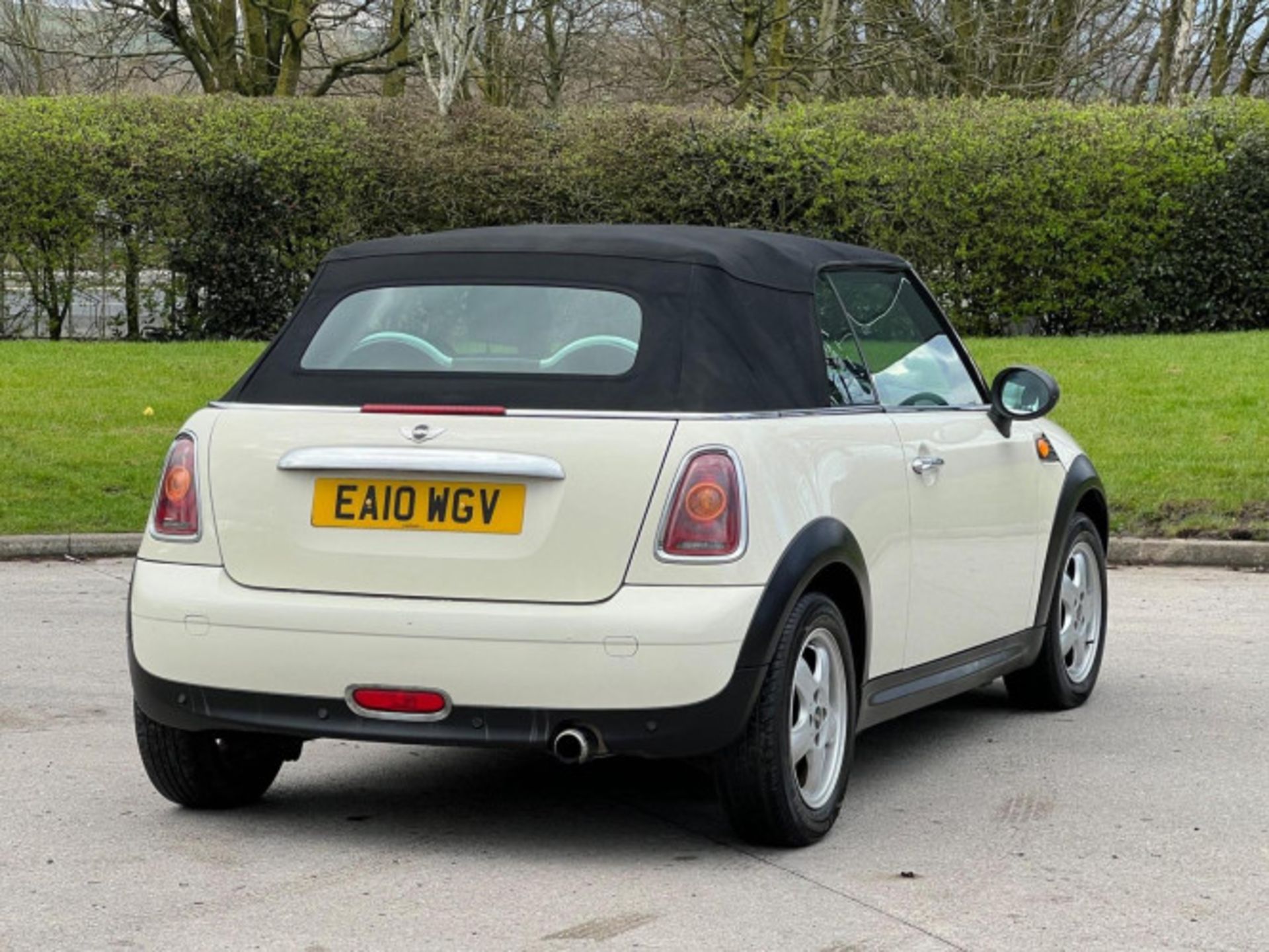 2010 MINI CONVERTIBLE ONE 1.6 - 92K MILES -WELL-MAINTAINED >--NO VAT ON HAMMER--<< - Bild 73 aus 80