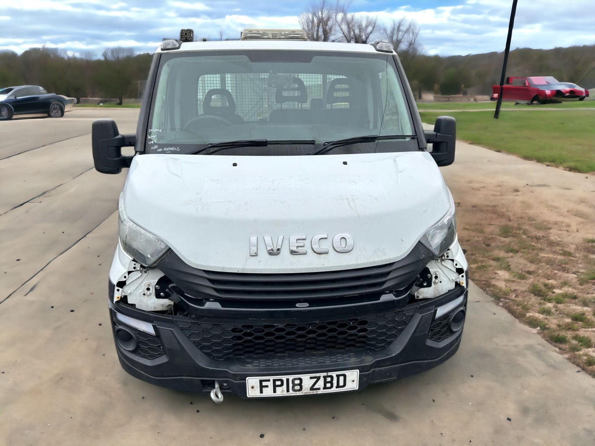 2018-18 REG IVECO DAILY DROPSIDE HI MATIC HPI CLEAR - Image 2 of 8