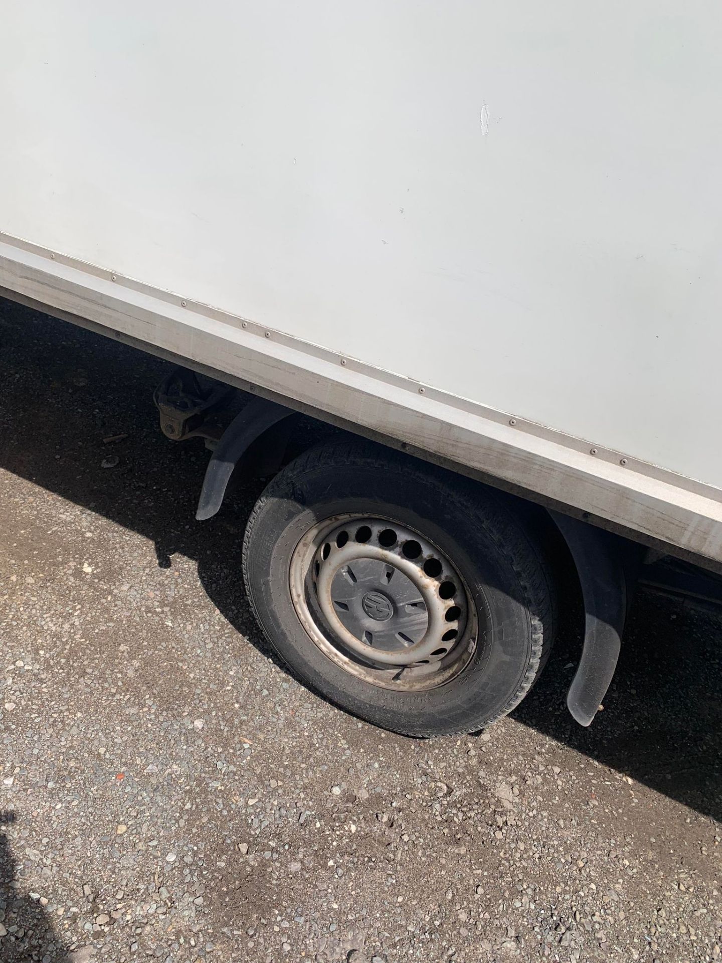 VOLKSWAGEN CRAFTER LUTON WITH TAIL LIFT - Image 10 of 10