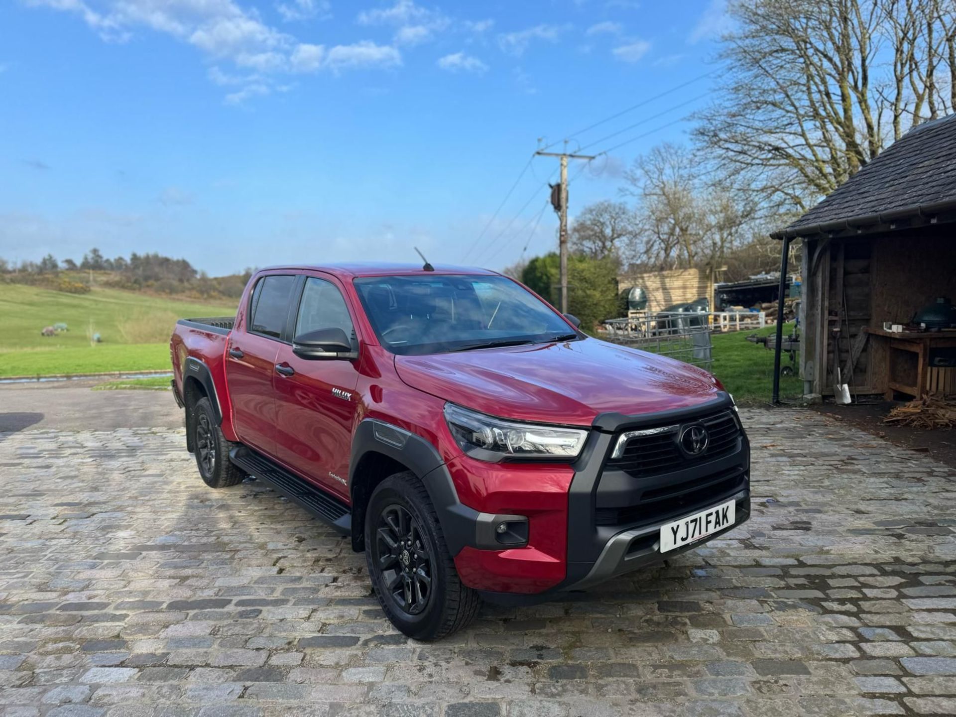 >>>SPECIAL CLEARANCE<<< 2021TOYOTA HILUX INVINCIBLE X