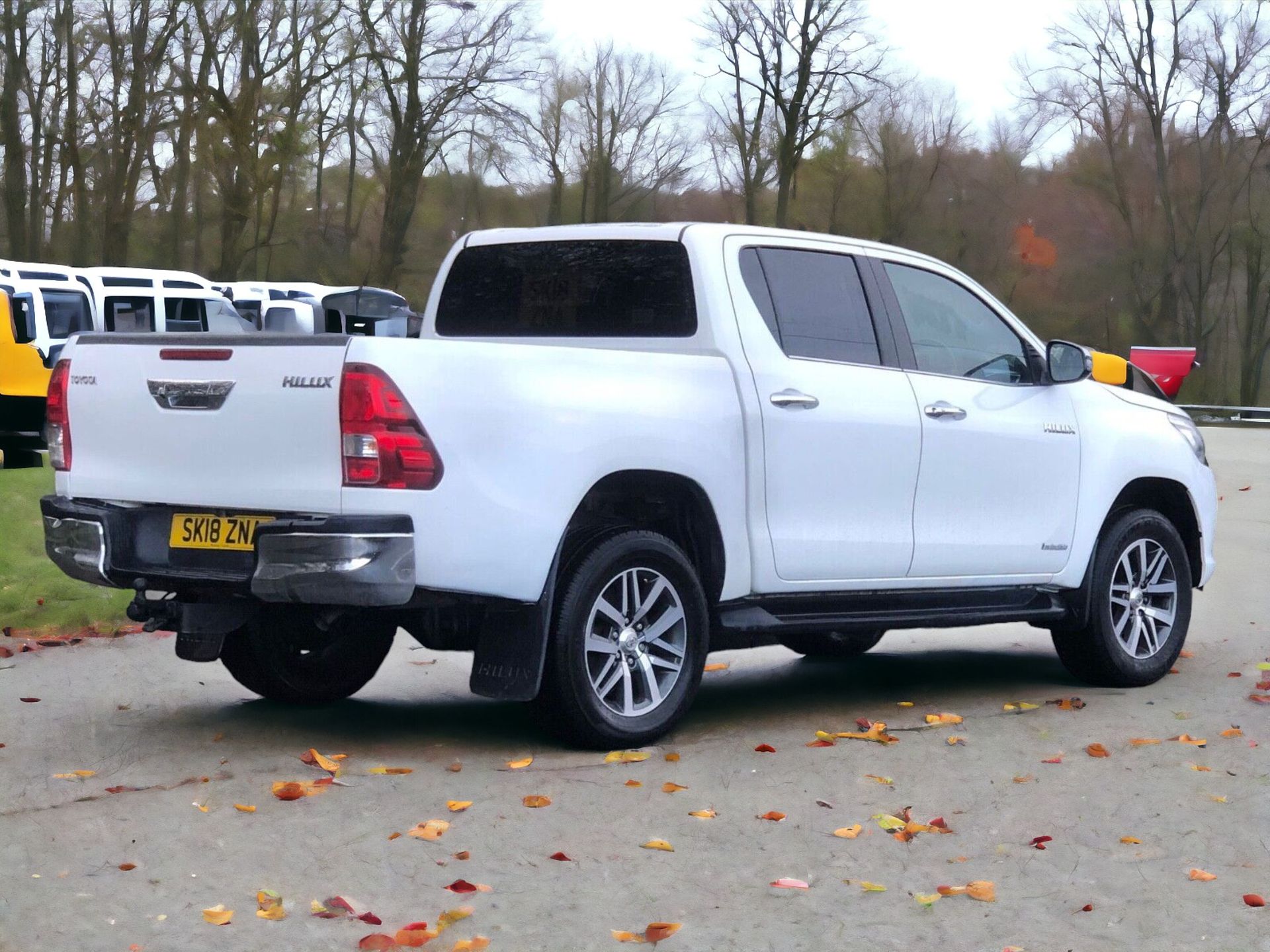 2018/18 TOYOTA HILUX 2.4 INVINCIBLE DOUBLE CAB OFF-ROAD VEHICLE >>--NO VAT ON HAMMER--<< - Image 6 of 15