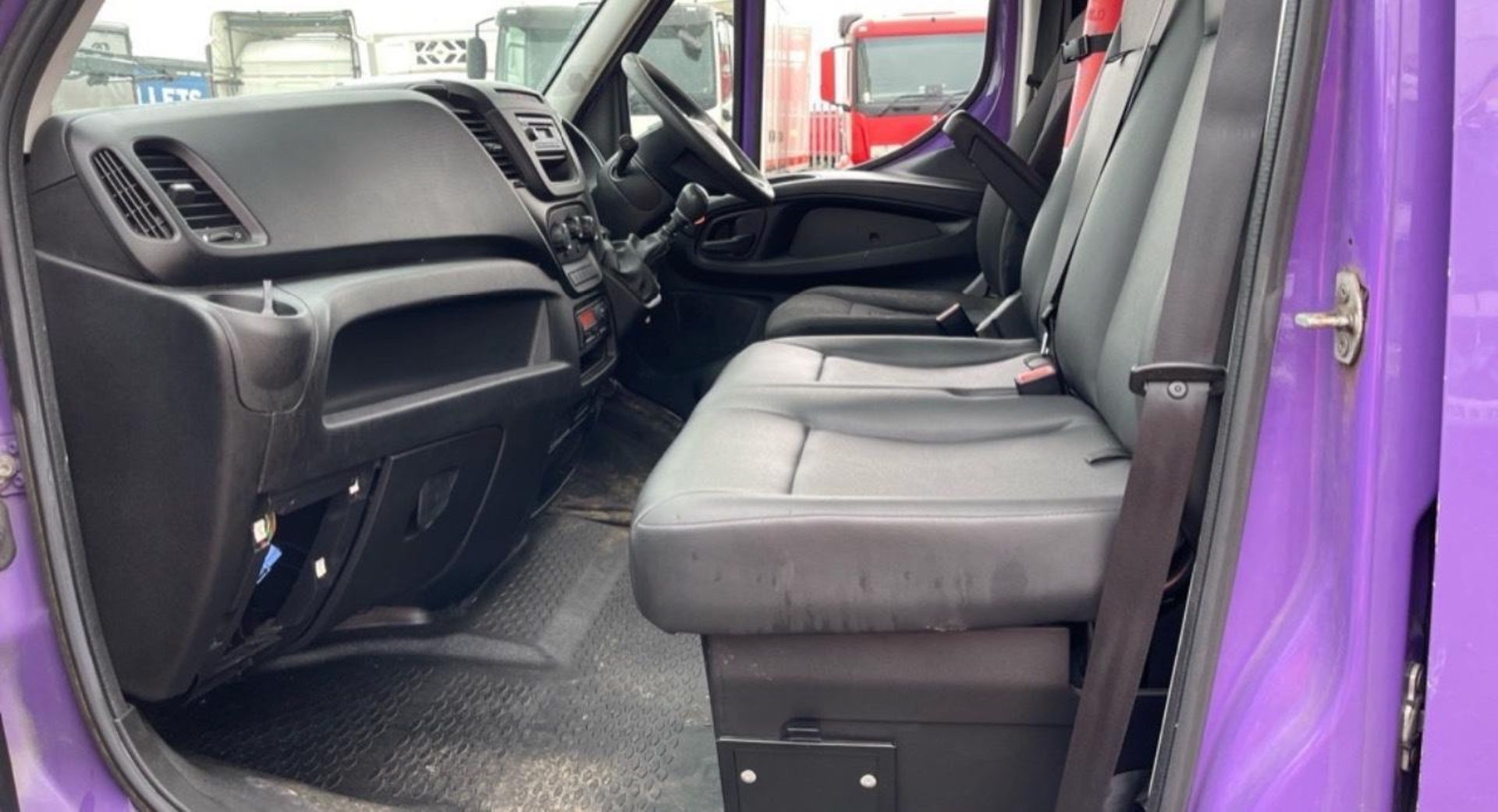 2015 IVECO DAILY 50C17 EXTRA LONG WHEEL BASE PANEL VAN - Image 14 of 18