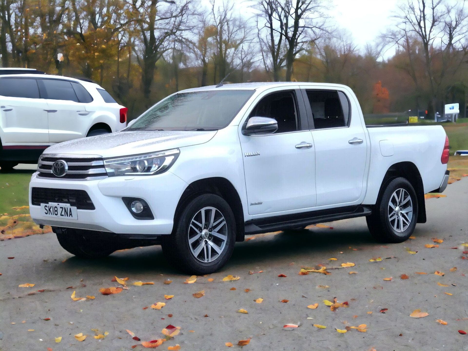 2018/18 TOYOTA HILUX 2.4 INVINCIBLE DOUBLE CAB OFF-ROAD VEHICLE >>--NO VAT ON HAMMER--<< - Image 10 of 15