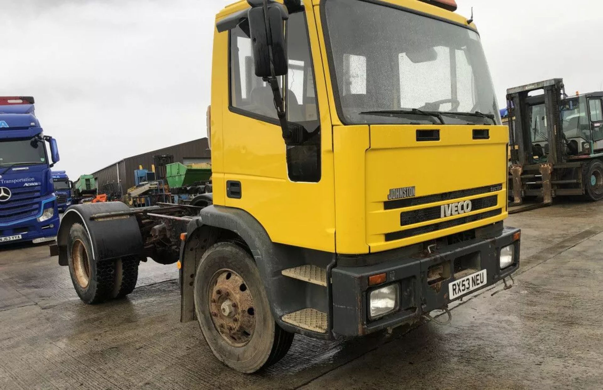 IVECO 130E18 LHD CAB AND CHASSIS