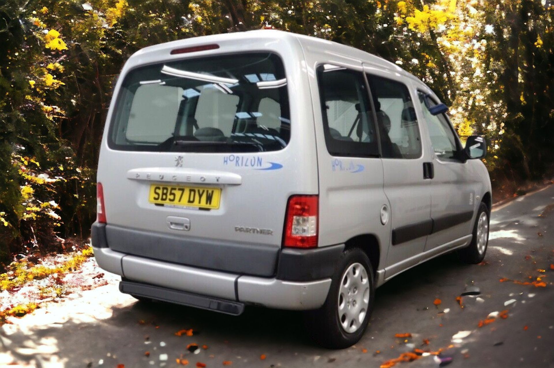 2008/57 PEUGEOT PARTNER COMBI 1.4 MANUAL WHEELCHAIR ACCESSIBLE VEHICLE >>--NO VAT ON HAMMER--<< - Image 2 of 5