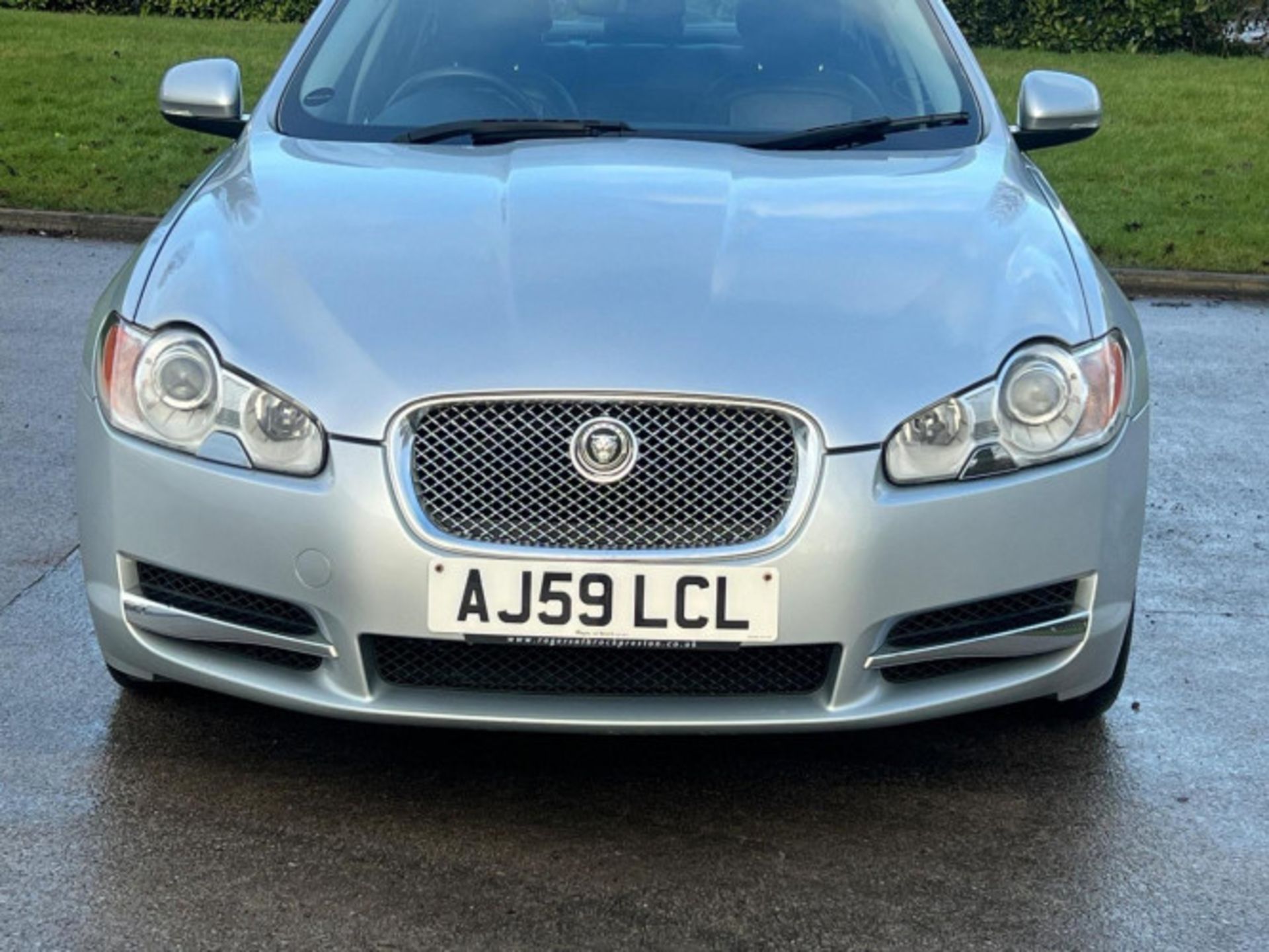 LUXURIOUS JAGUAR XF 3.0D V6 LUXURY 4DR AUTOMATIC SALOON >>--NO VAT ON HAMMER--<< - Image 75 of 80