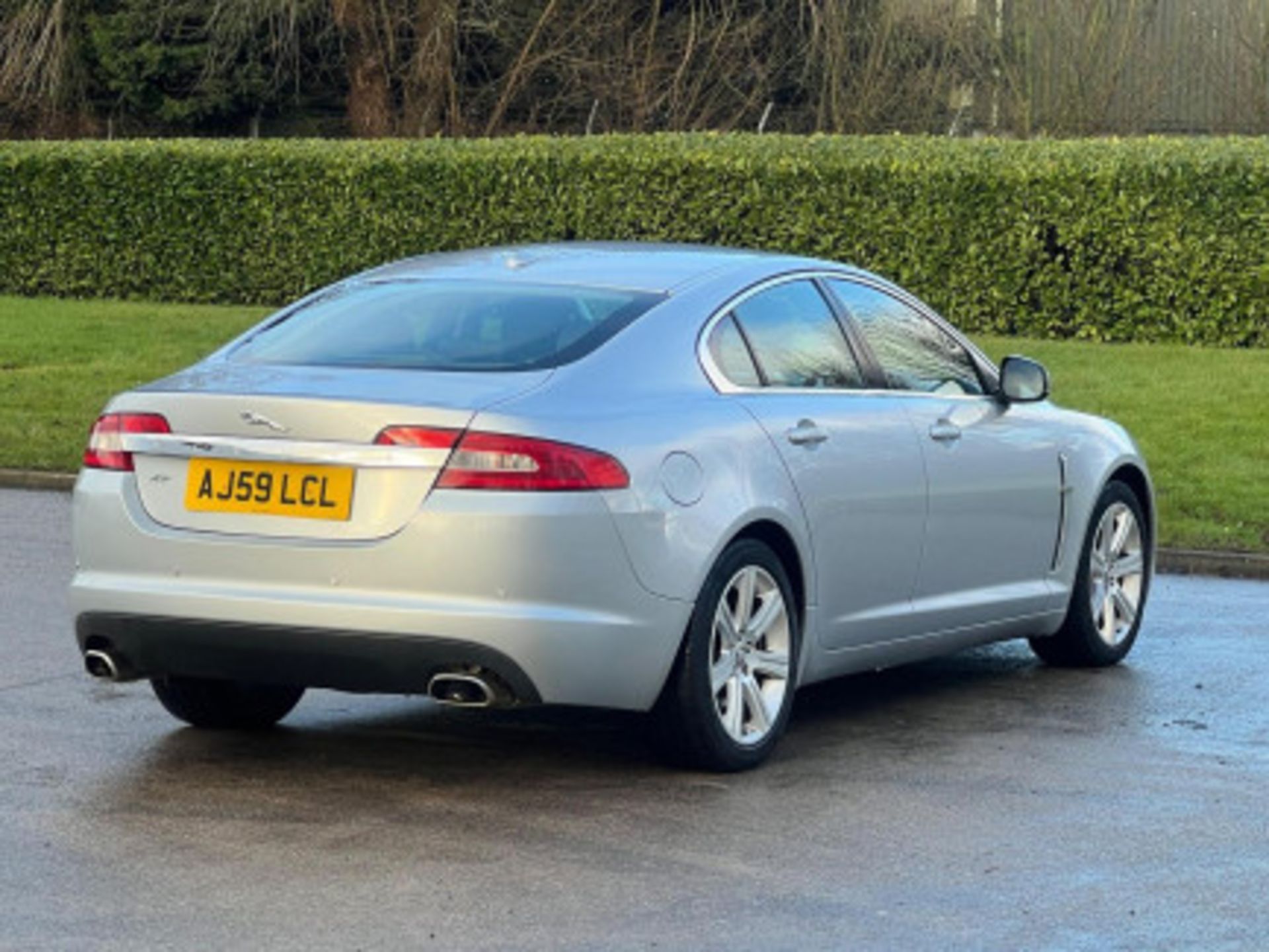 LUXURIOUS JAGUAR XF 3.0D V6 LUXURY 4DR AUTOMATIC SALOON >>--NO VAT ON HAMMER--<< - Image 42 of 80