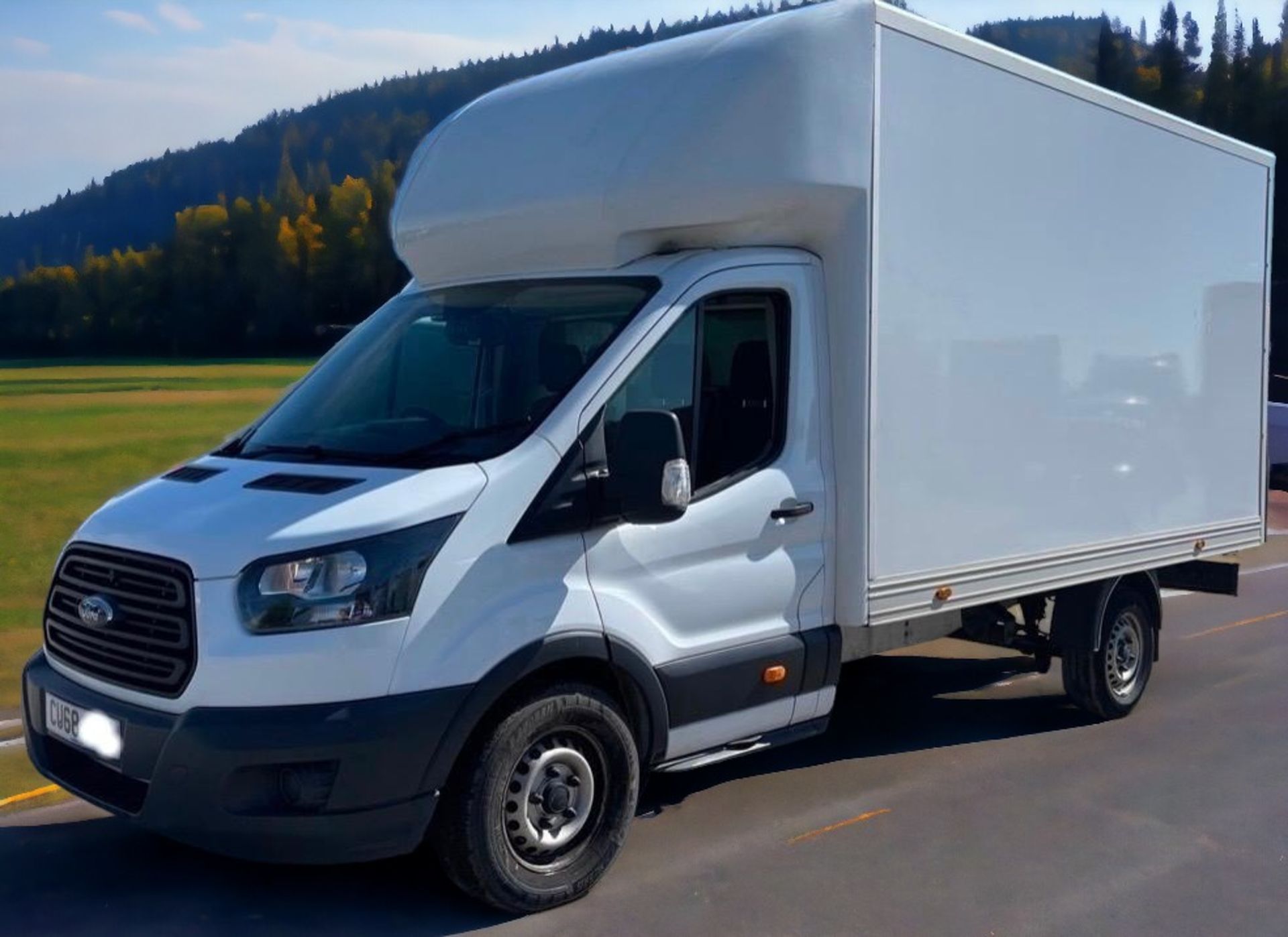 2018 FORD TRANSIT T350 LWB LUTON BOX: EFFICIENT AND RELIABLE CARGO SOLUTION **(ONLY 68K MILEAGE)** - Image 4 of 9