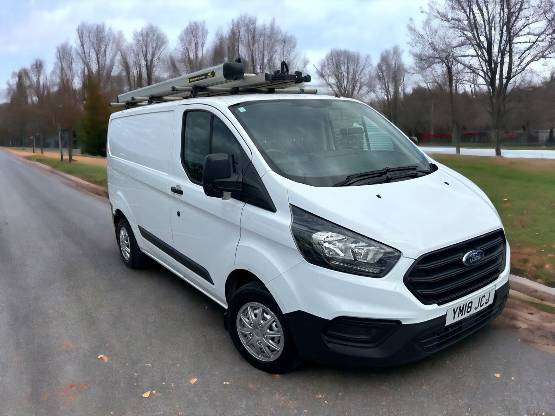 2018-18 REG FORD TRANSIT CUSTOM 280 SWB L1H1- HPI CLEAR - READY FOR ACTION ! - Image 3 of 15