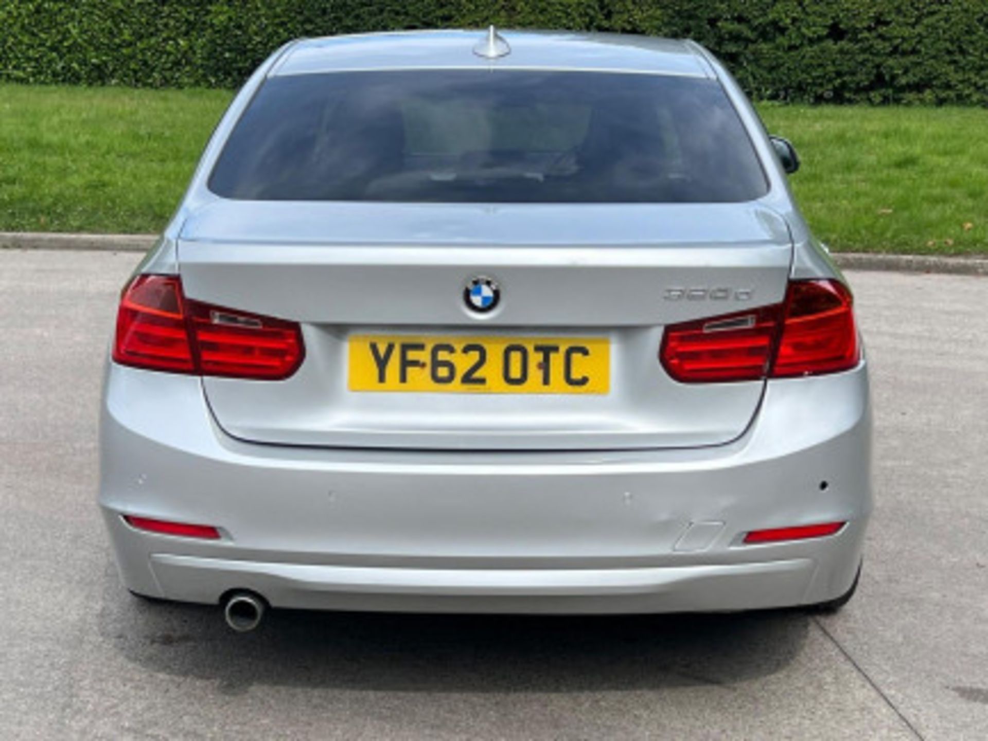 BMW 3 SERIES 2.0 DIESEL ED START STOP - A WELL-MAINTAINED GEM >>--NO VAT ON HAMMER--<< - Image 114 of 229