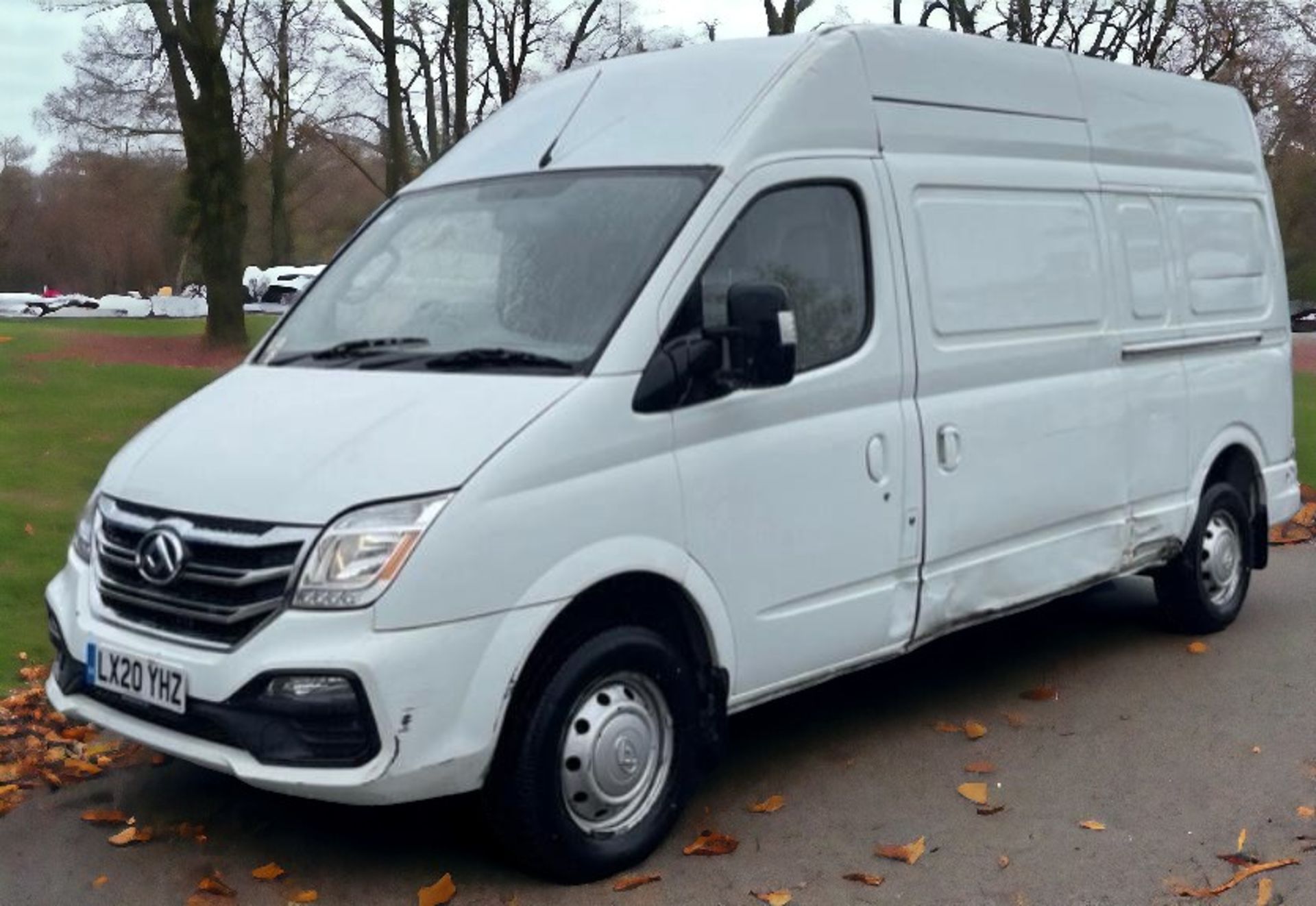 RELIABLE AND SPACIOUS 2020 LDV V80 B1 10 TD L2H2