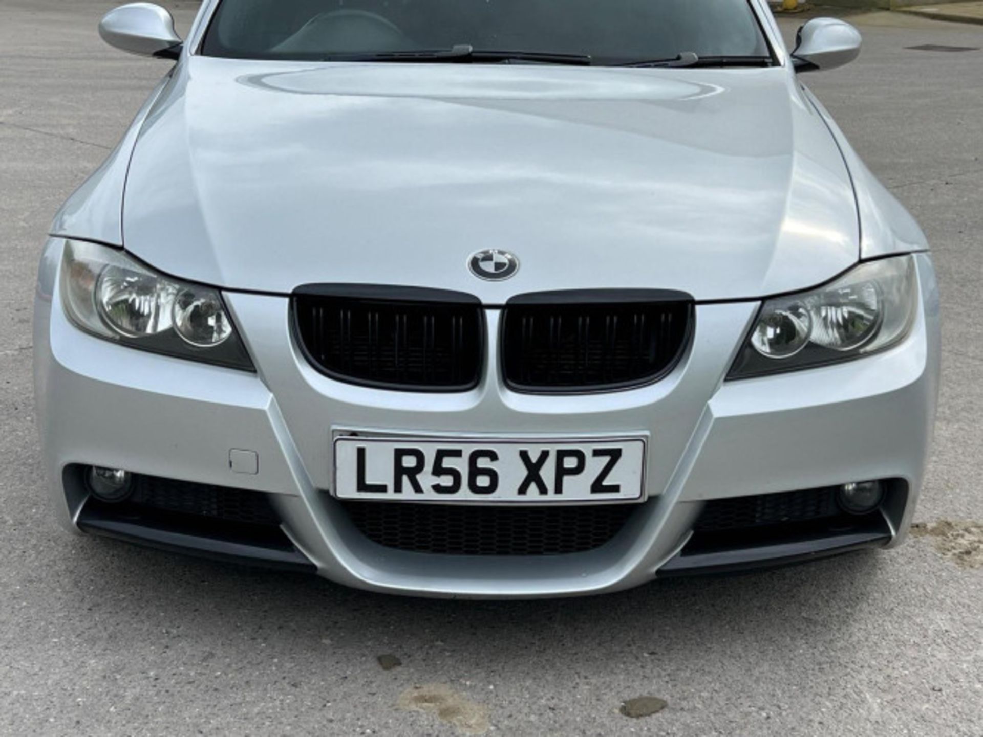 LUXURIOUS PERFORMANCE: 2006 BMW 3 SERIES 2.0 320D M SPORT AUTOMATIC >>--NO VAT ON HAMMER--<< - Image 29 of 98
