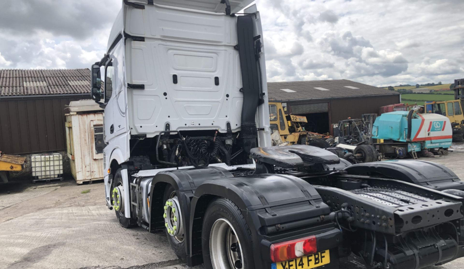 MERCEDES ACTROS 2545 3 AXLE TRACTOR UNIT - Image 9 of 12