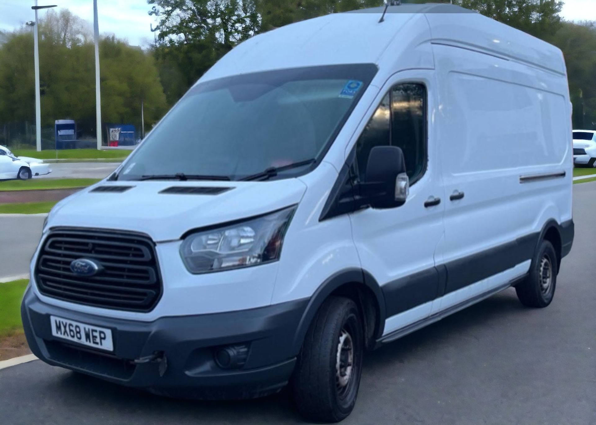 2018-68 REG FORD TRANSIT T350 RWD L3H2 -HPI CLEAR - READY FOR WORK! - Image 2 of 10