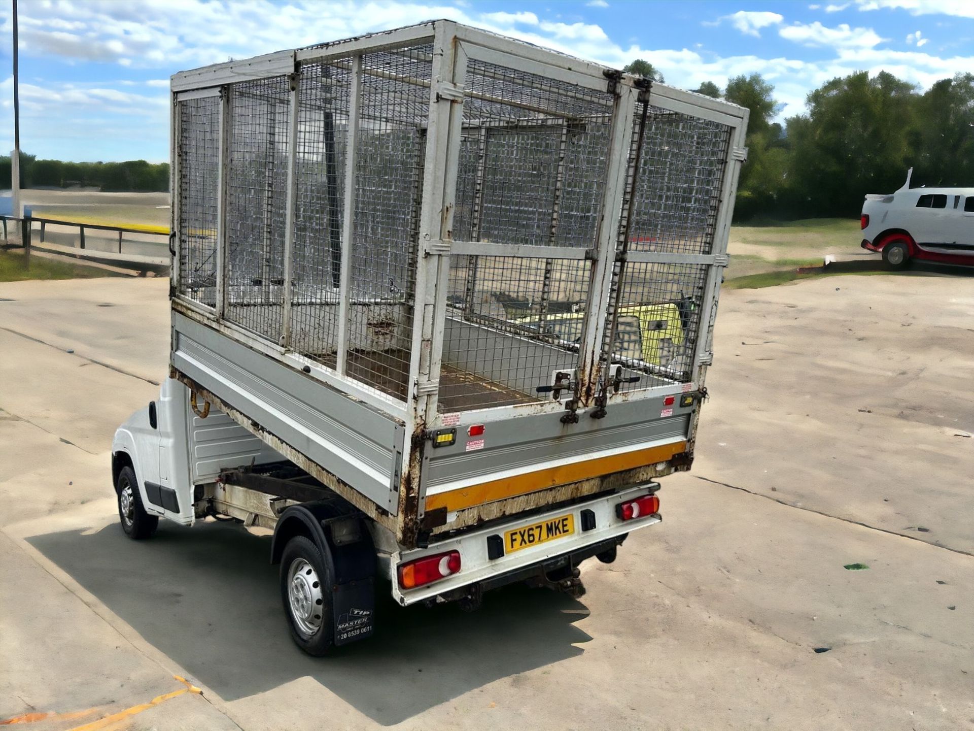 2017-67 REG CITROEN RELAY CAGE TIPPER MWB - HPI CLEAR - READY TO GO! - Image 4 of 11