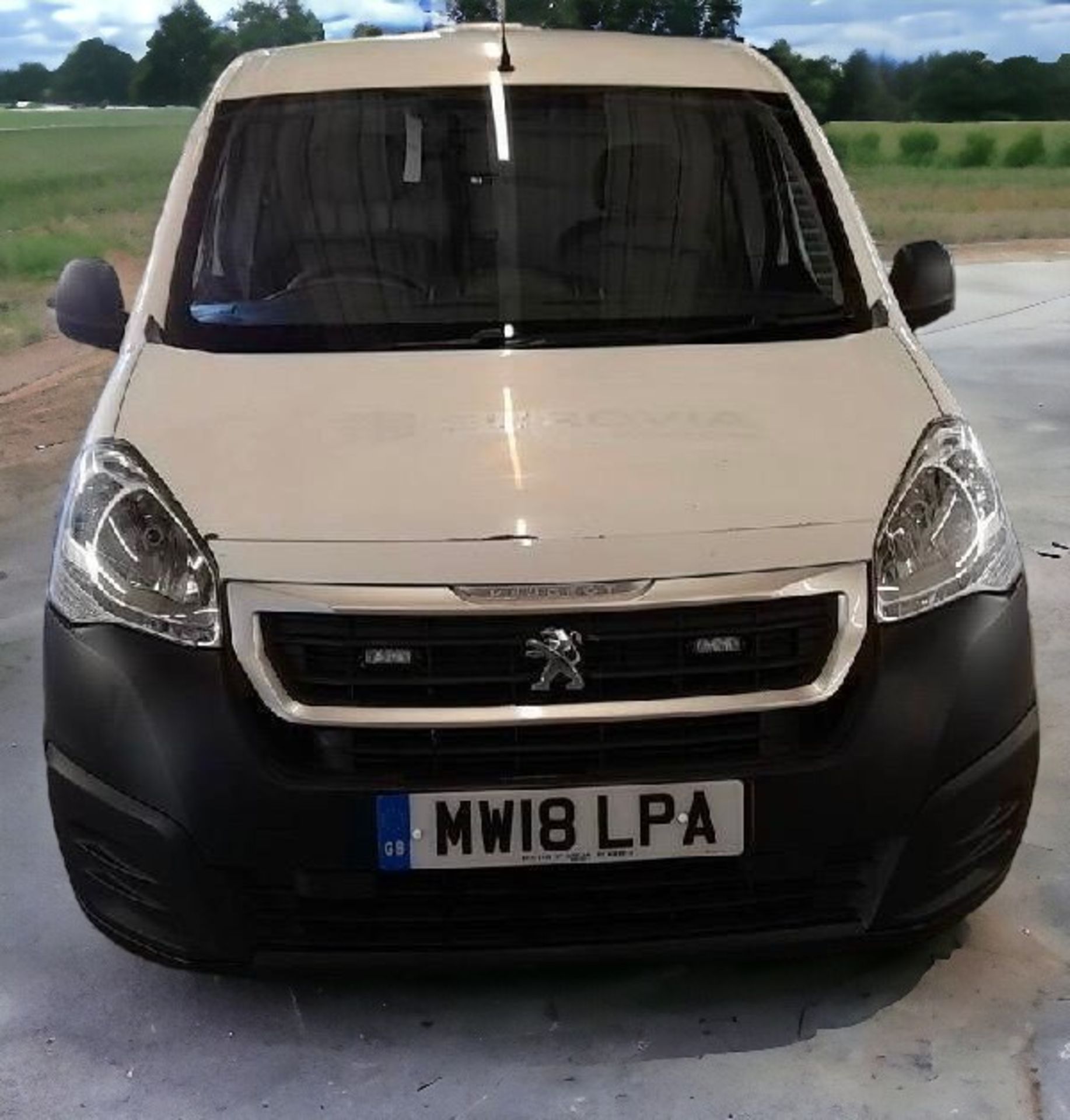 2018 PEUGEOT PARTNER 625 BLUE HDI: RELIABLE AND WELL-MAINTAINED FLEET VAN
