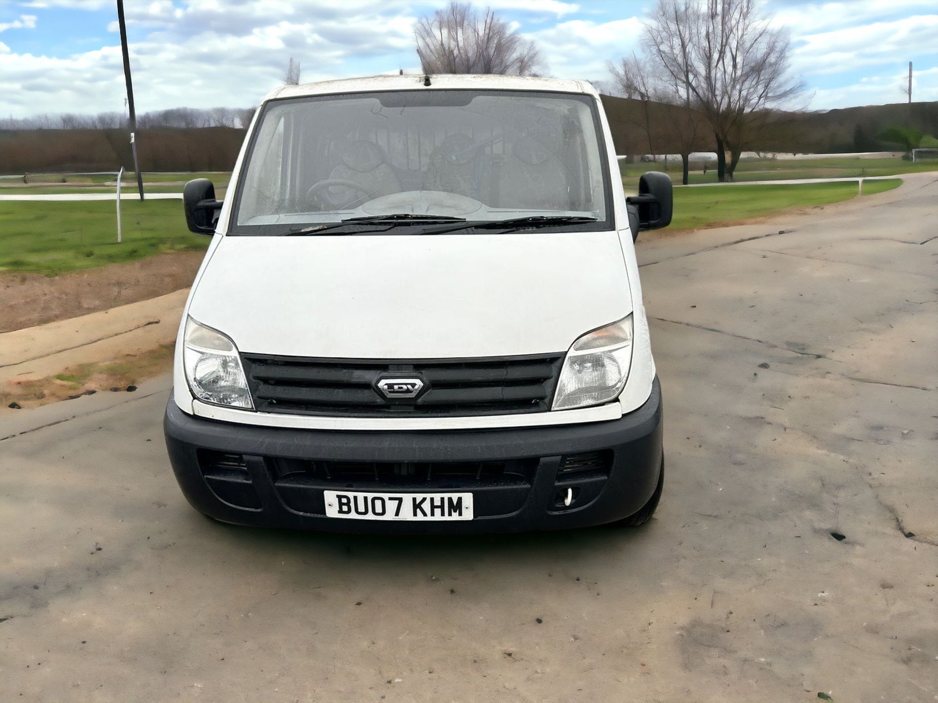 2007-07 REG LDV MAXUS 2.8T L1H1 SWB -HPI CLEAR - READY FOR WORK!>>--NO VAT ON HAMMER--<< - Image 2 of 11