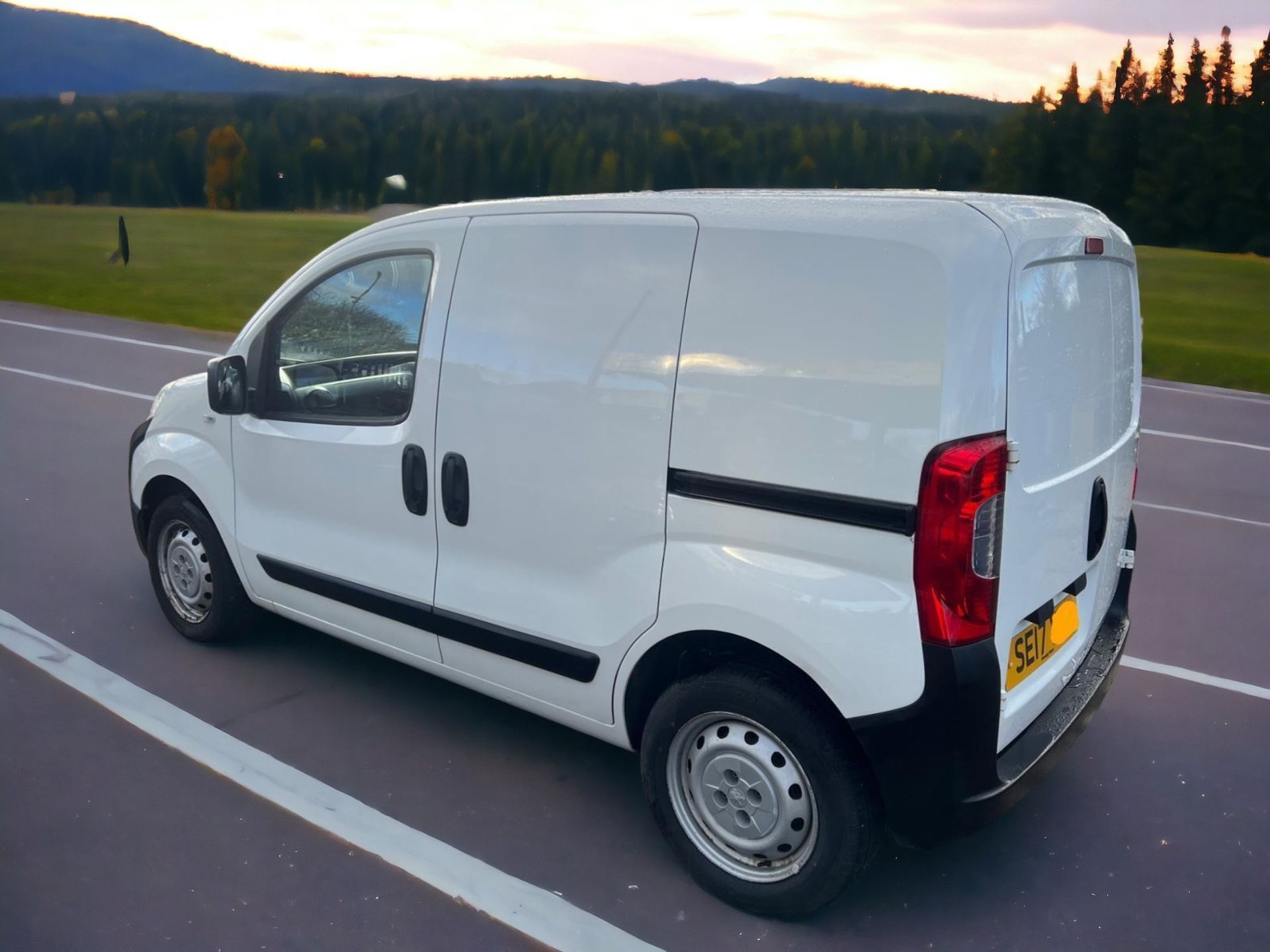 2017 PEUGEOT BIPPER HDI PANEL VAN - Image 7 of 13