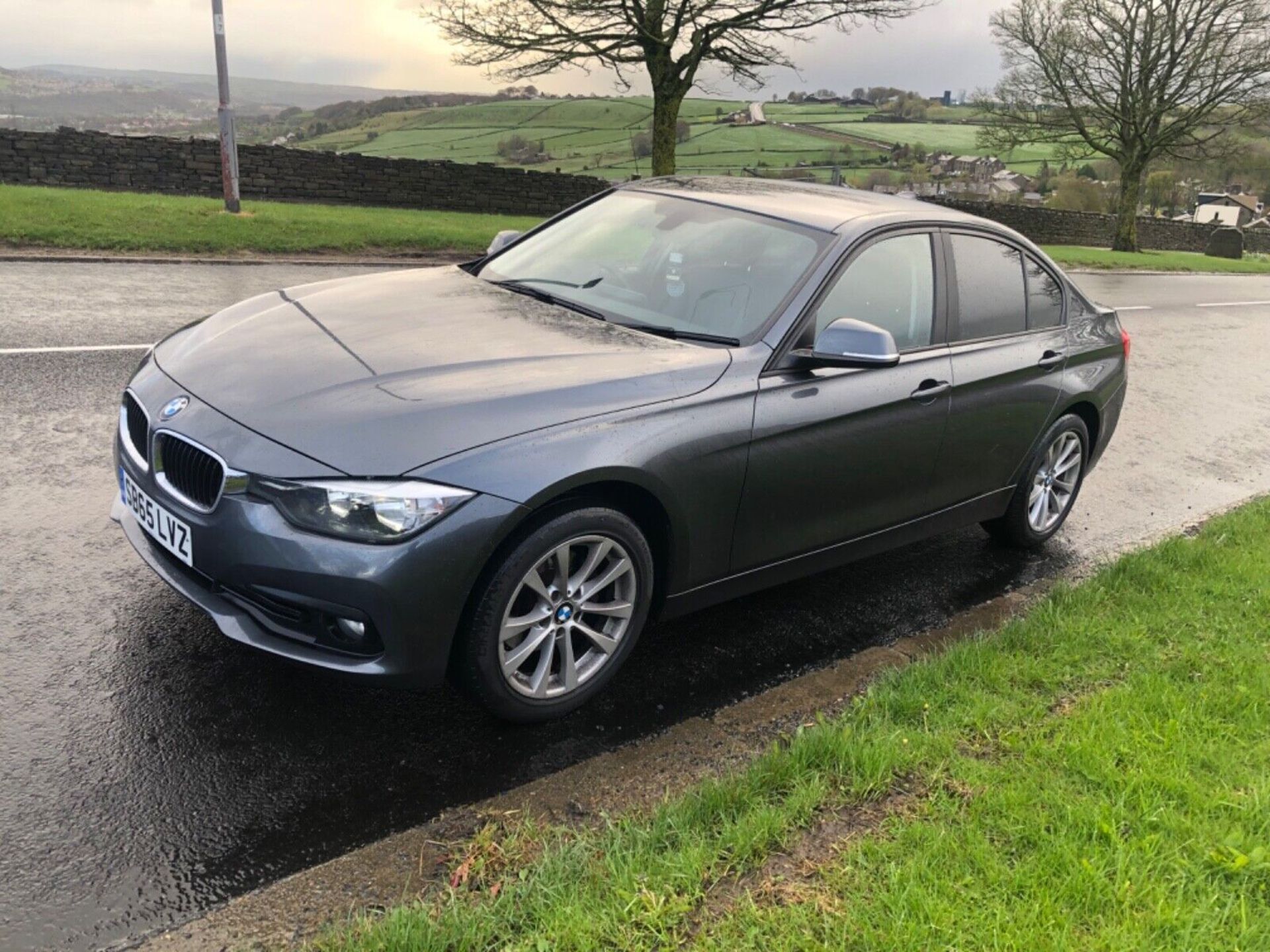 IMMACULATE 2015/65 BMW 320D SE X DRIVE 4D SALOON >>--NO VAT ON HAMMER--<< - Image 2 of 7