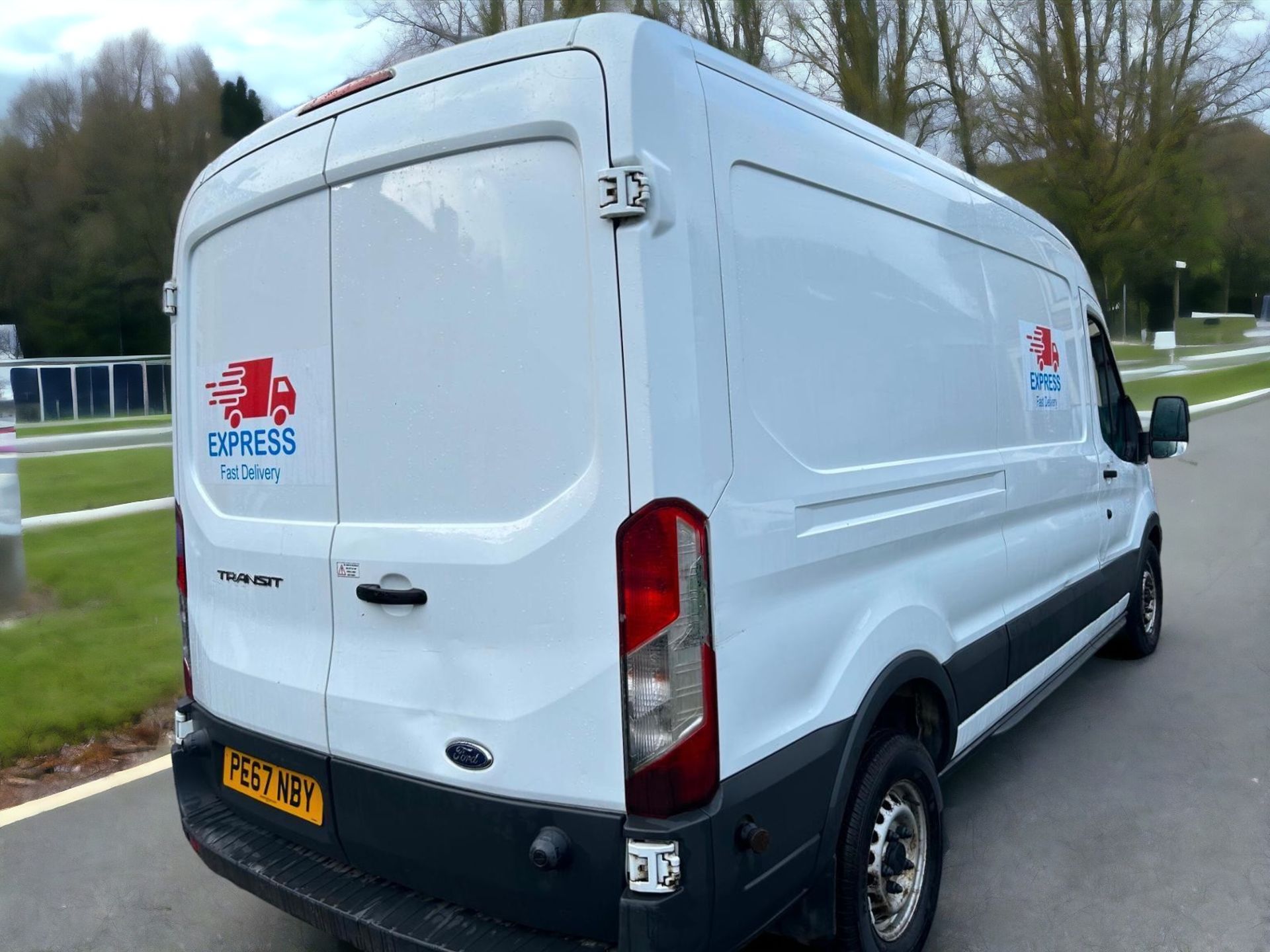 2017-67 REG FORD TRANSIT T350 RWD L3H2 HPI CLEAR - READY TO GO! - Image 4 of 11
