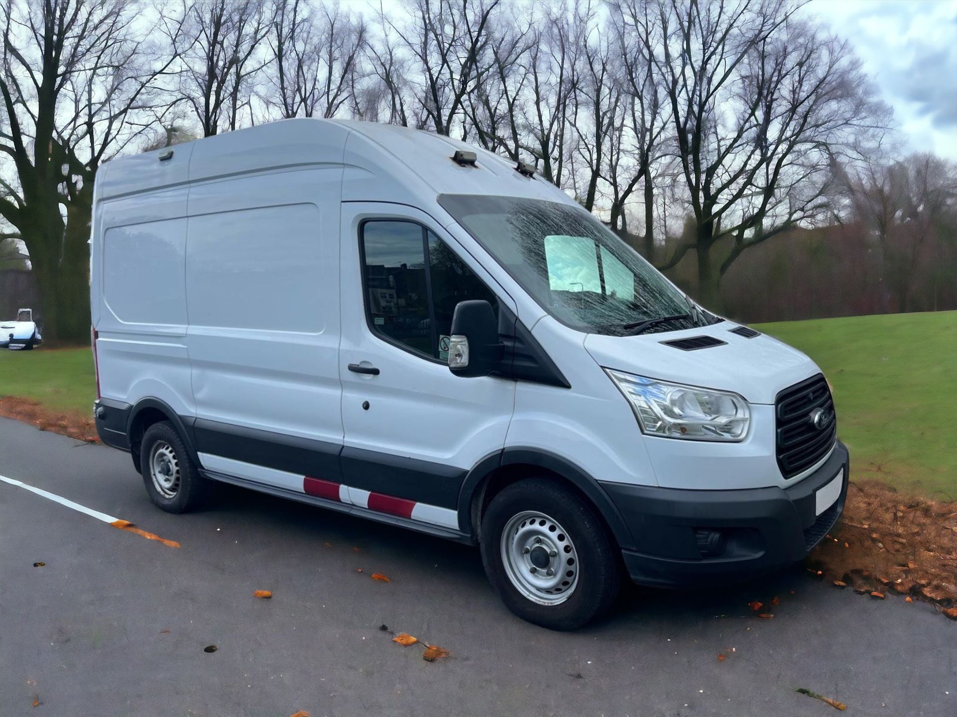 2015 FORD TRANSIT T350 MWB L2H3 PANEL VAN - FULLY EQUIPPED FOR YOUR BUSINESS NEEDS