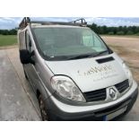 **SPARES OR REPAIRS** 2013 RENAULT TRAFIC: VERSATILE PANEL VAN FOR YOUR BUSINESS NEEDS