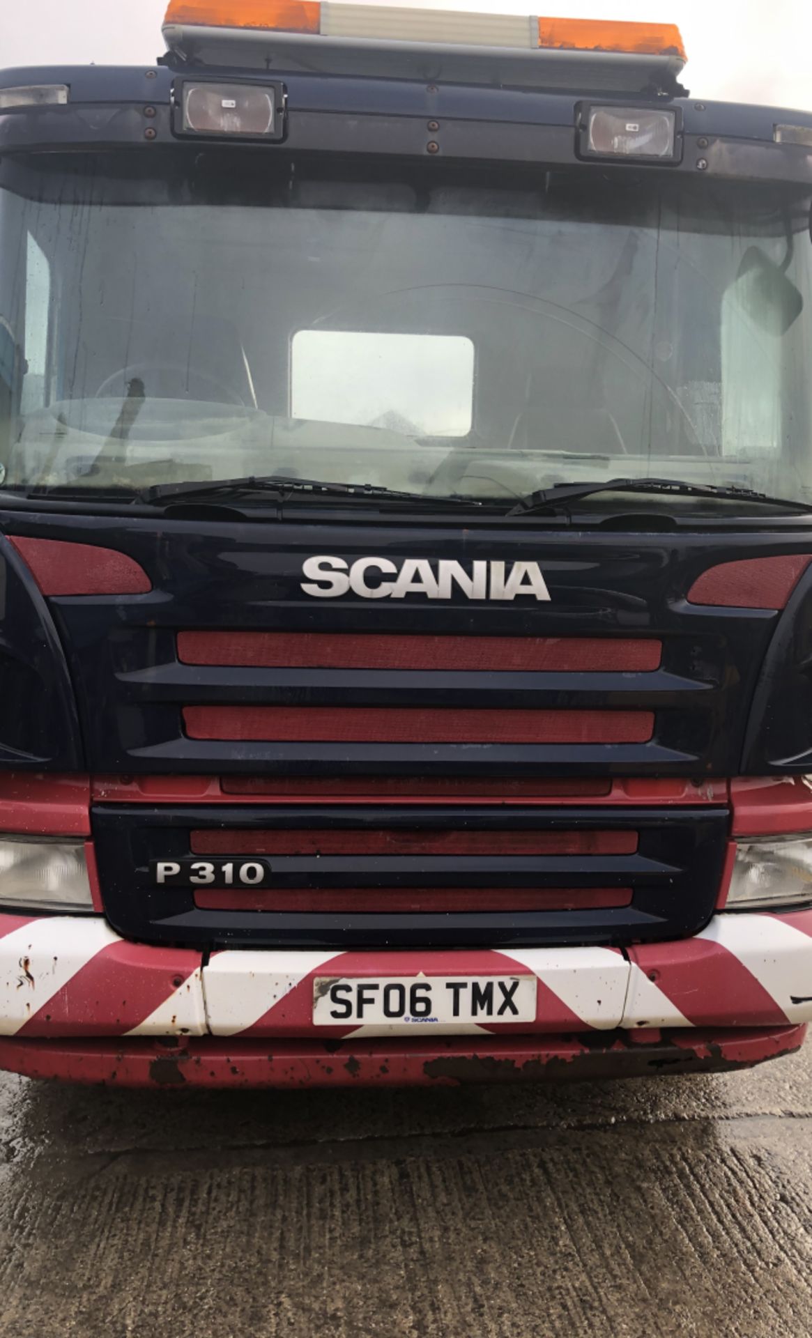 SCANIA P310 CAB AND CHASSIS - Image 8 of 13