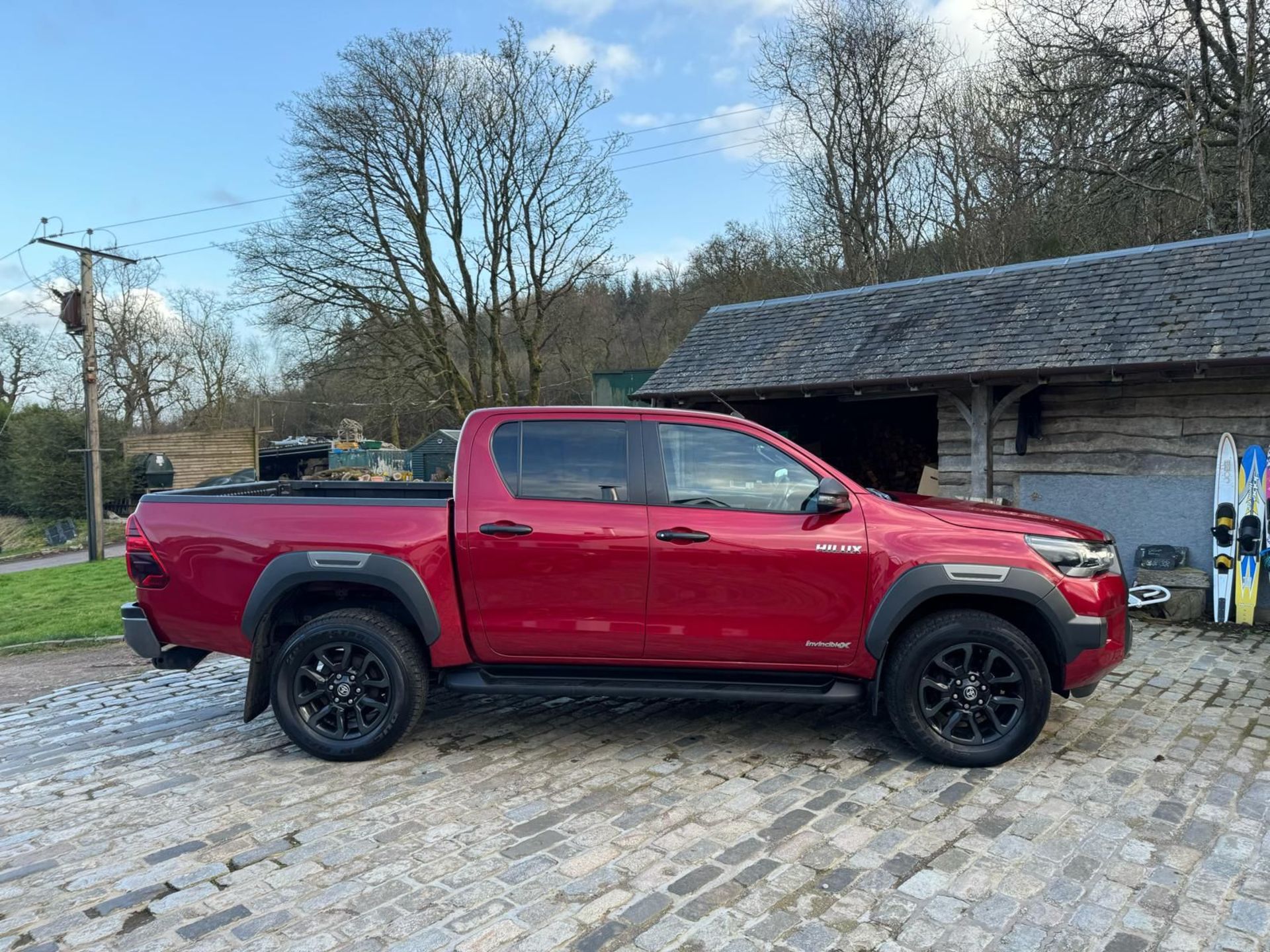 >>>SPECIAL CLEARANCE<<< 2021TOYOTA HILUX INVINCIBLE X - Image 3 of 5