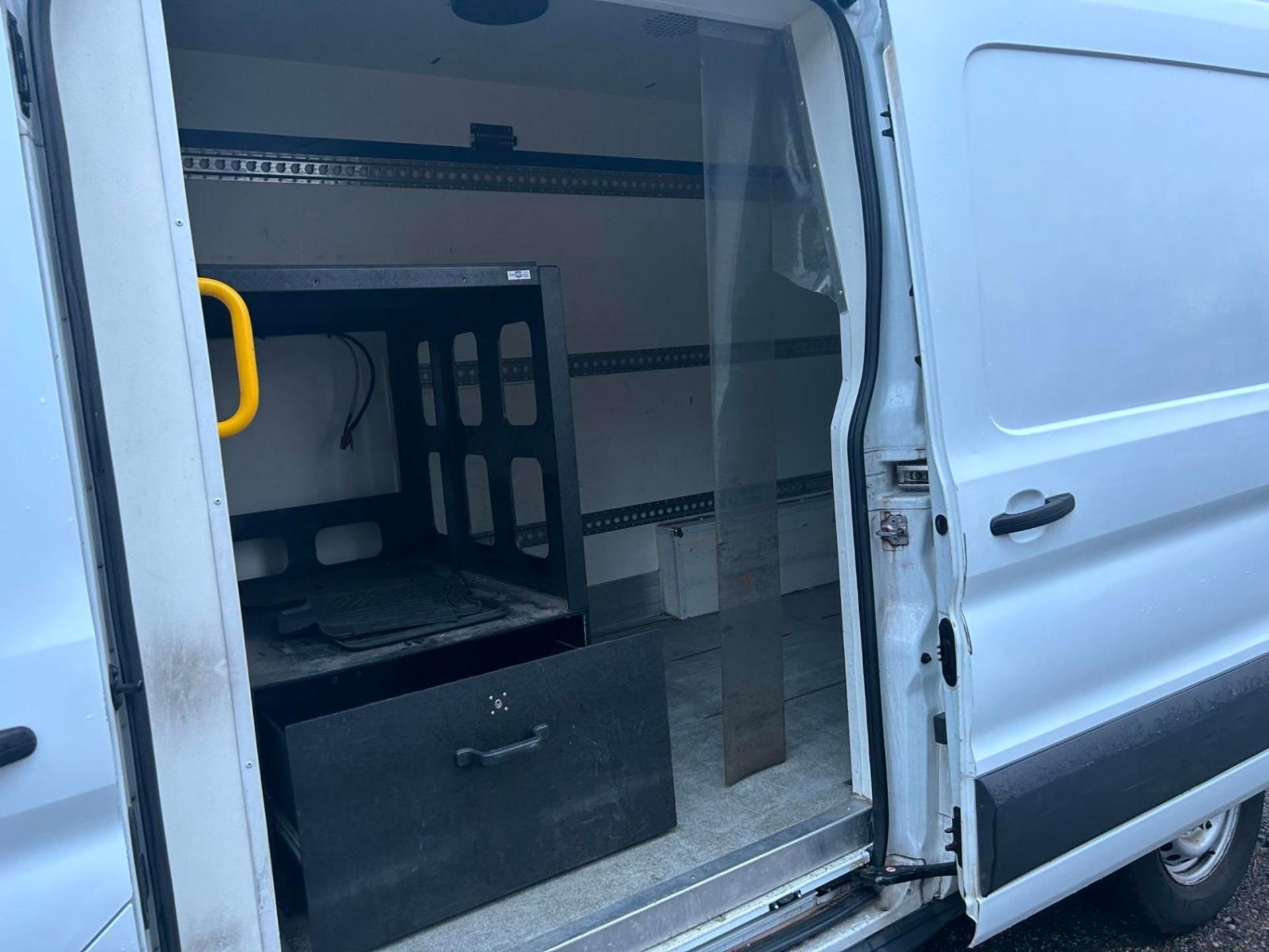 >>>SPECIAL CLEARANCE<<< 2018 FORD TRANSIT 2.0 TDCI 130PS L3 H3 LONG WHEEL BASE PANEL VAN - Image 6 of 13