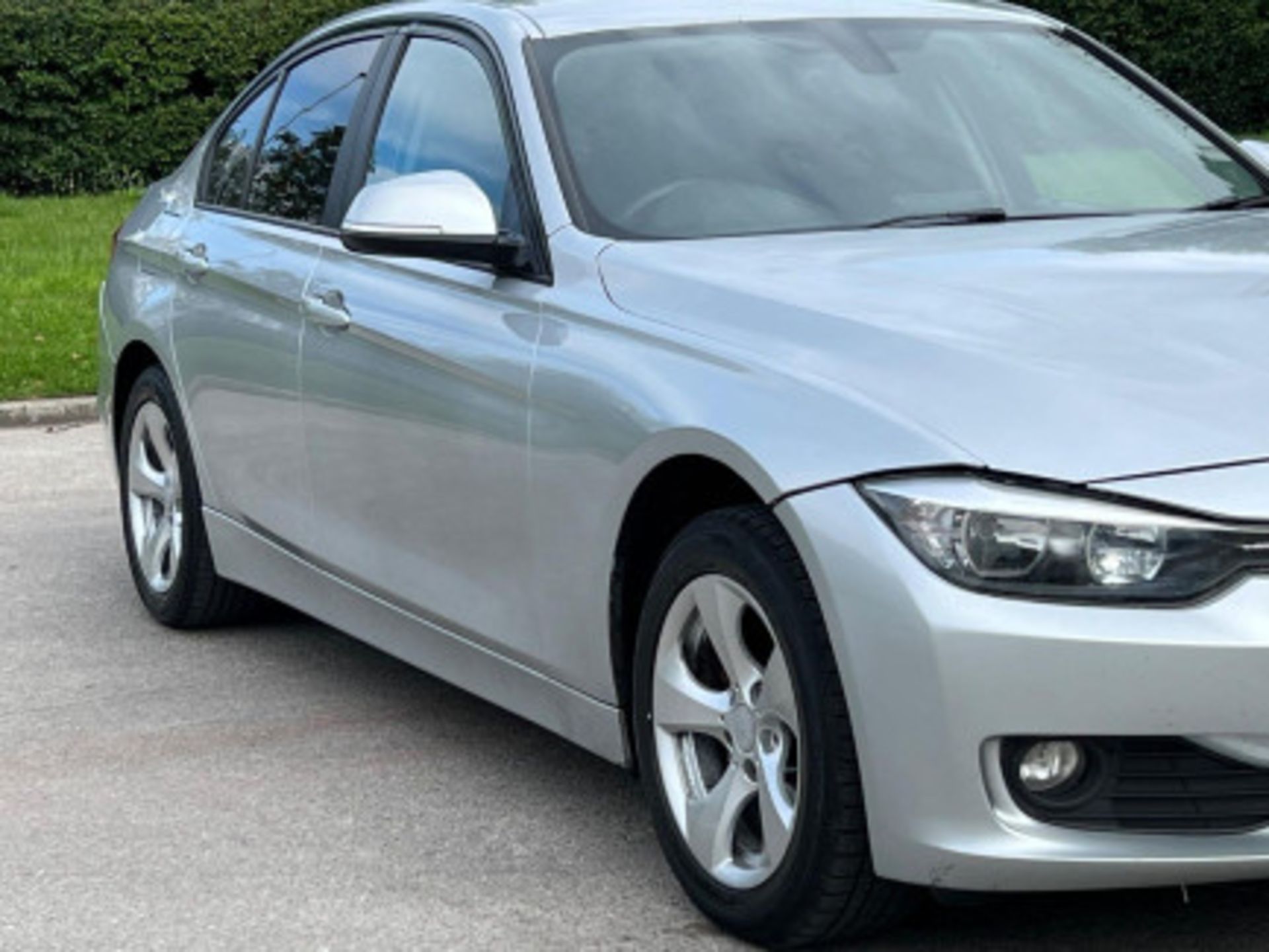 BMW 3 SERIES 2.0 DIESEL ED START STOP - A WELL-MAINTAINED GEM >>--NO VAT ON HAMMER--<< - Image 111 of 229