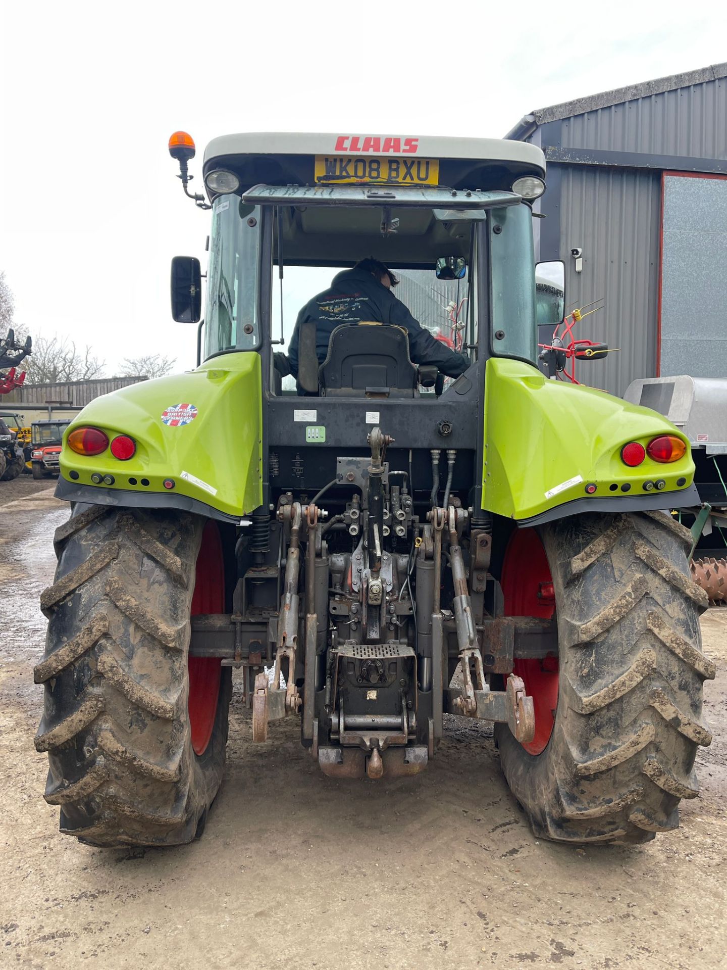 CLAAS ARION 610C TRACTOR - Image 4 of 5