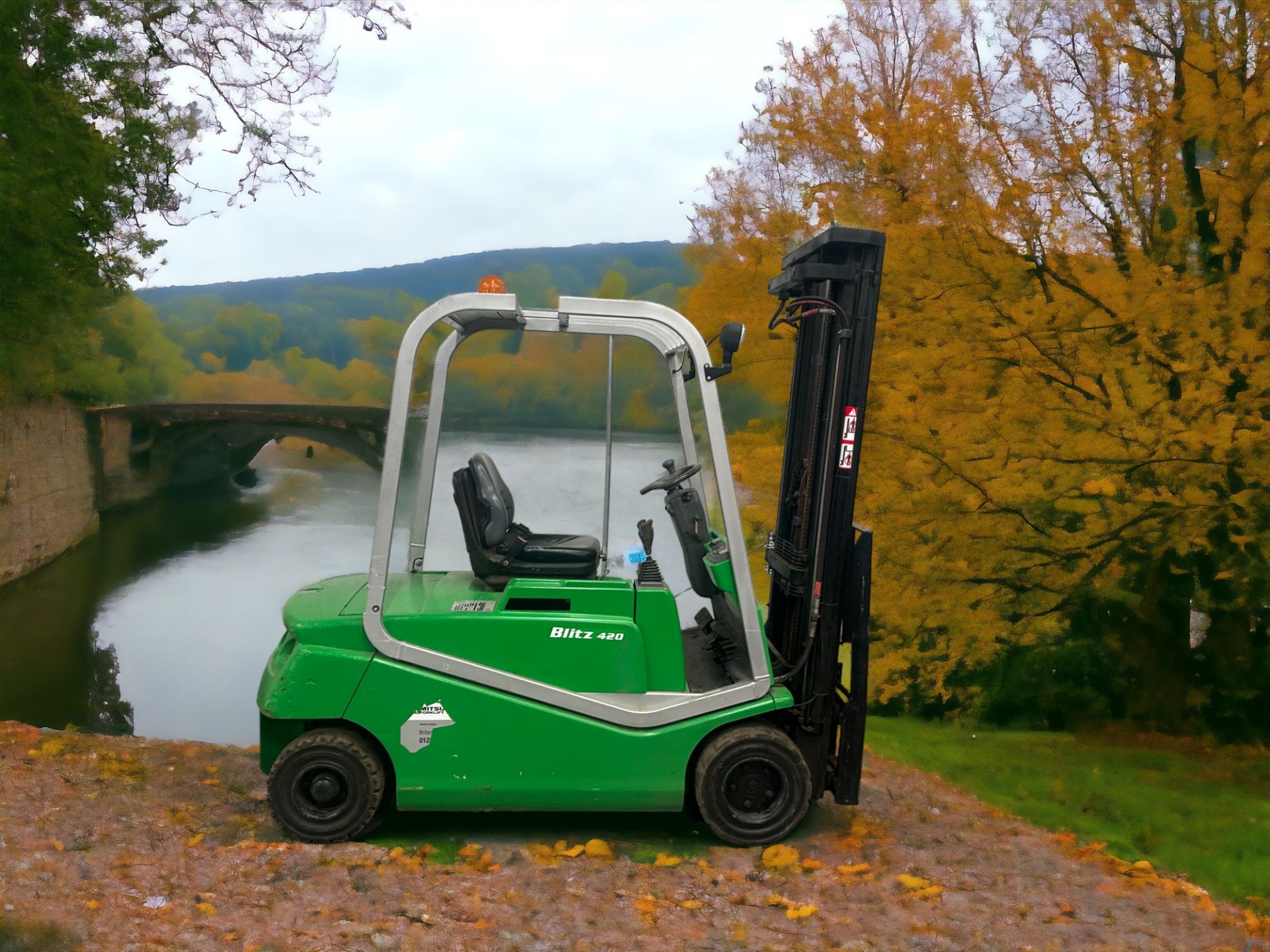 CESAB BLITZ 4720 FN ELECTRIC FORKLIFT -**(INCLUDES CHARGER)** - Image 5 of 6