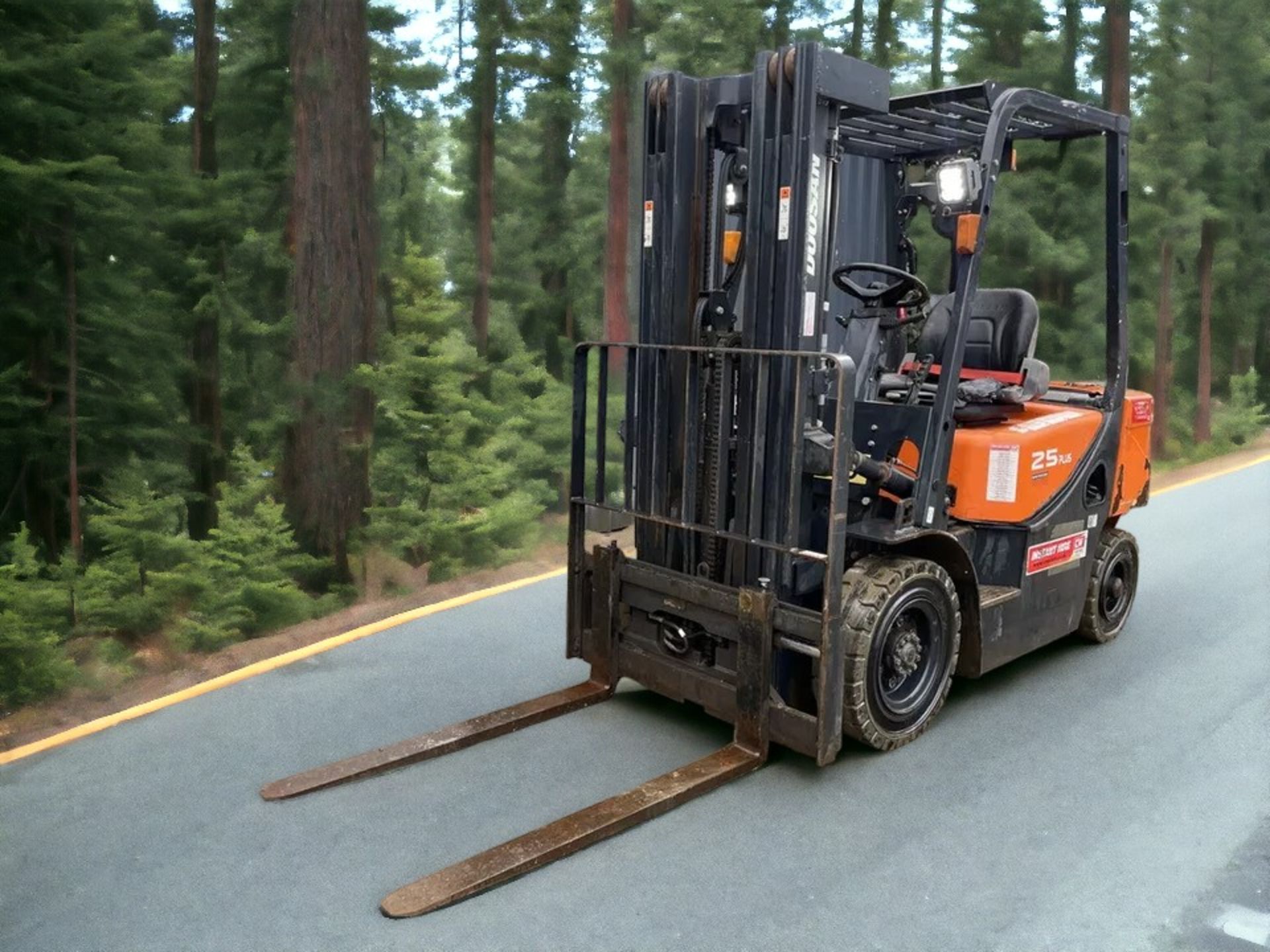 EFFICIENCY ELEVATED: DOOSAN D25GP DIESEL FORKLIFT - Image 3 of 13