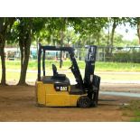 CAT LIFT TRUCKS EP20PNT ELECTRIC FORKLIFT **(INCLUDES CHARGER)**