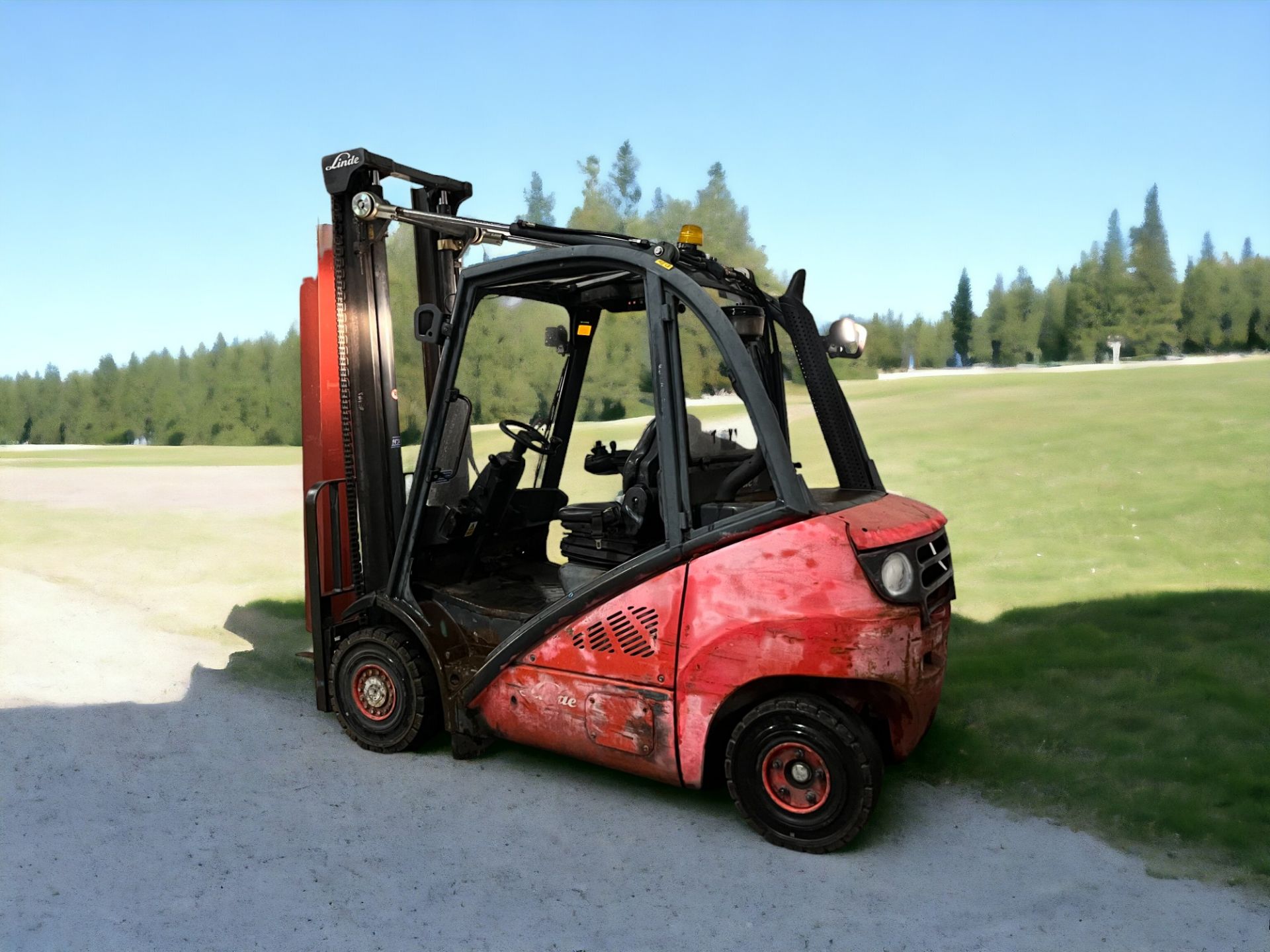 POWERFUL LINDE H25D DIESEL FORKLIFT - 2008 MODEL, LOW HOURS - Image 3 of 5