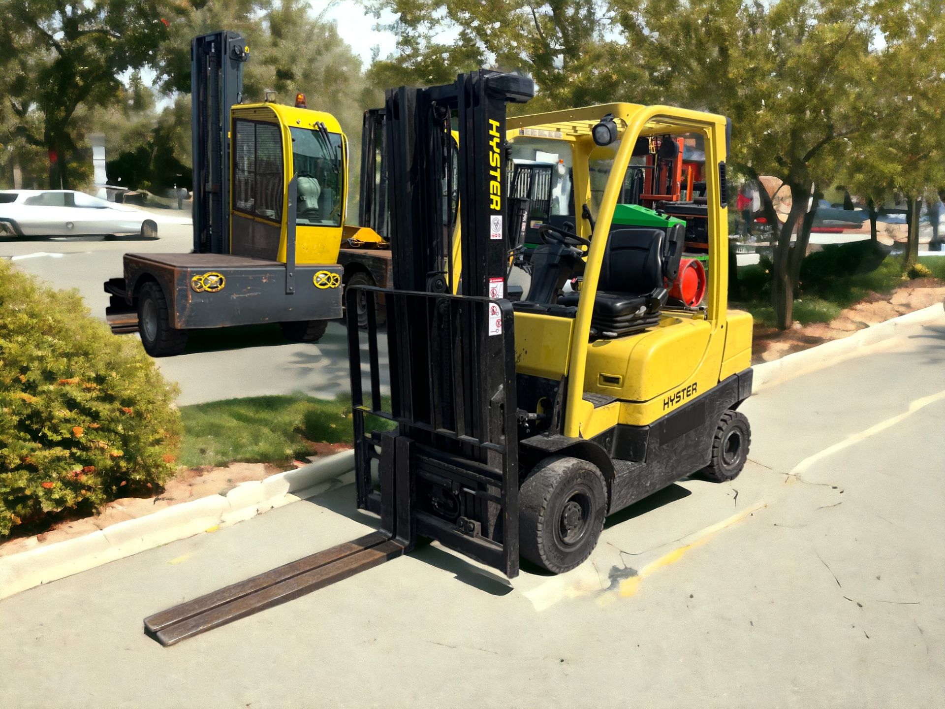 HYSTER LPG FORKLIFT - MODEL H2.5CT (2014) - Image 8 of 8