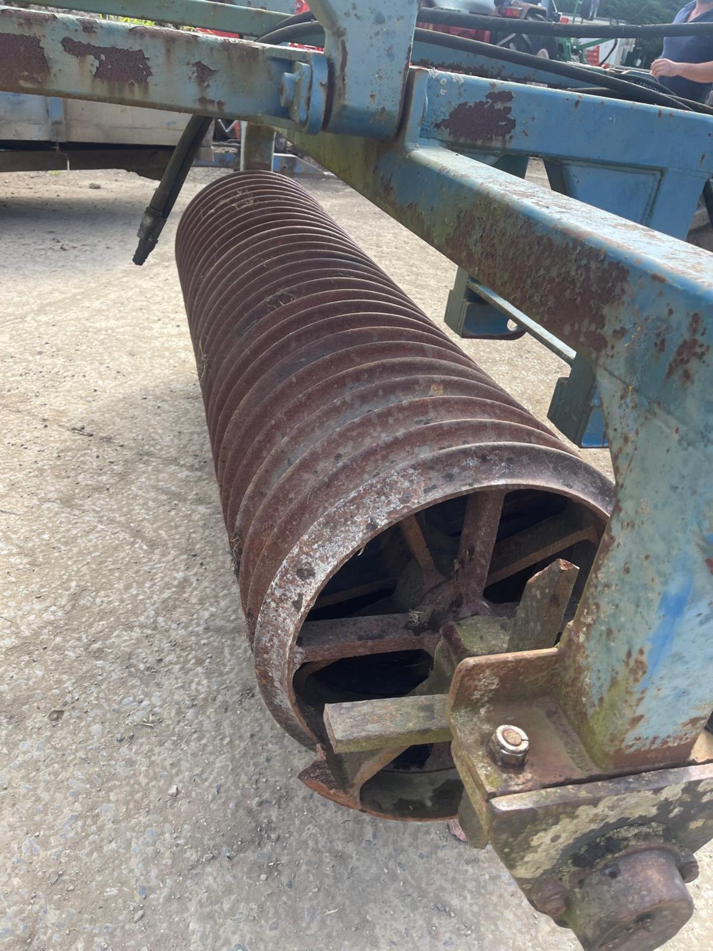 HYDRAULIC FOLDING ROLLERS - Image 7 of 7