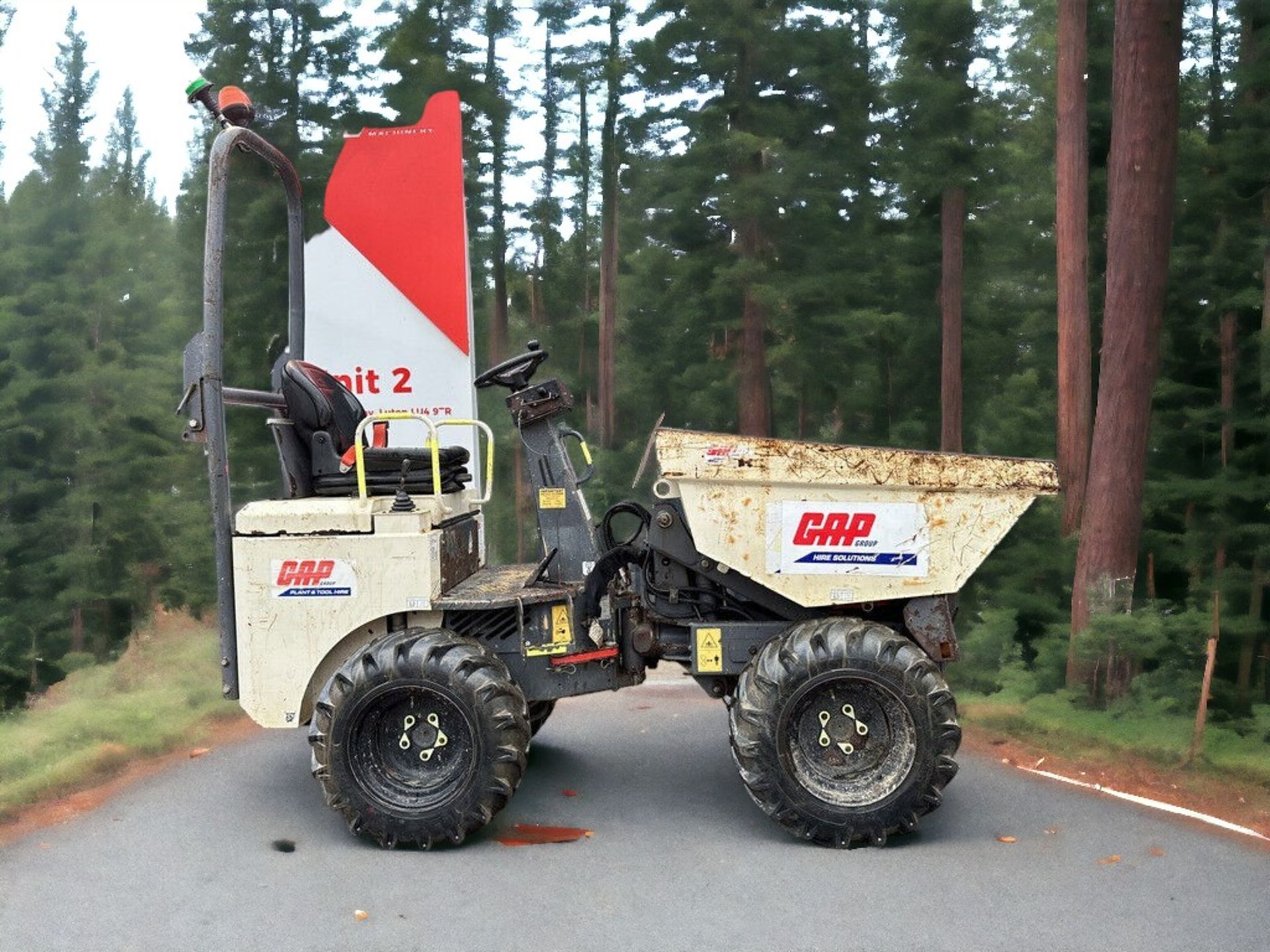 RELIABLE AND READY: 2014 TEREX TA1 EH 1 TON DUMPER - LOW HOURS, HIGH PERFORMANCE - Image 12 of 12