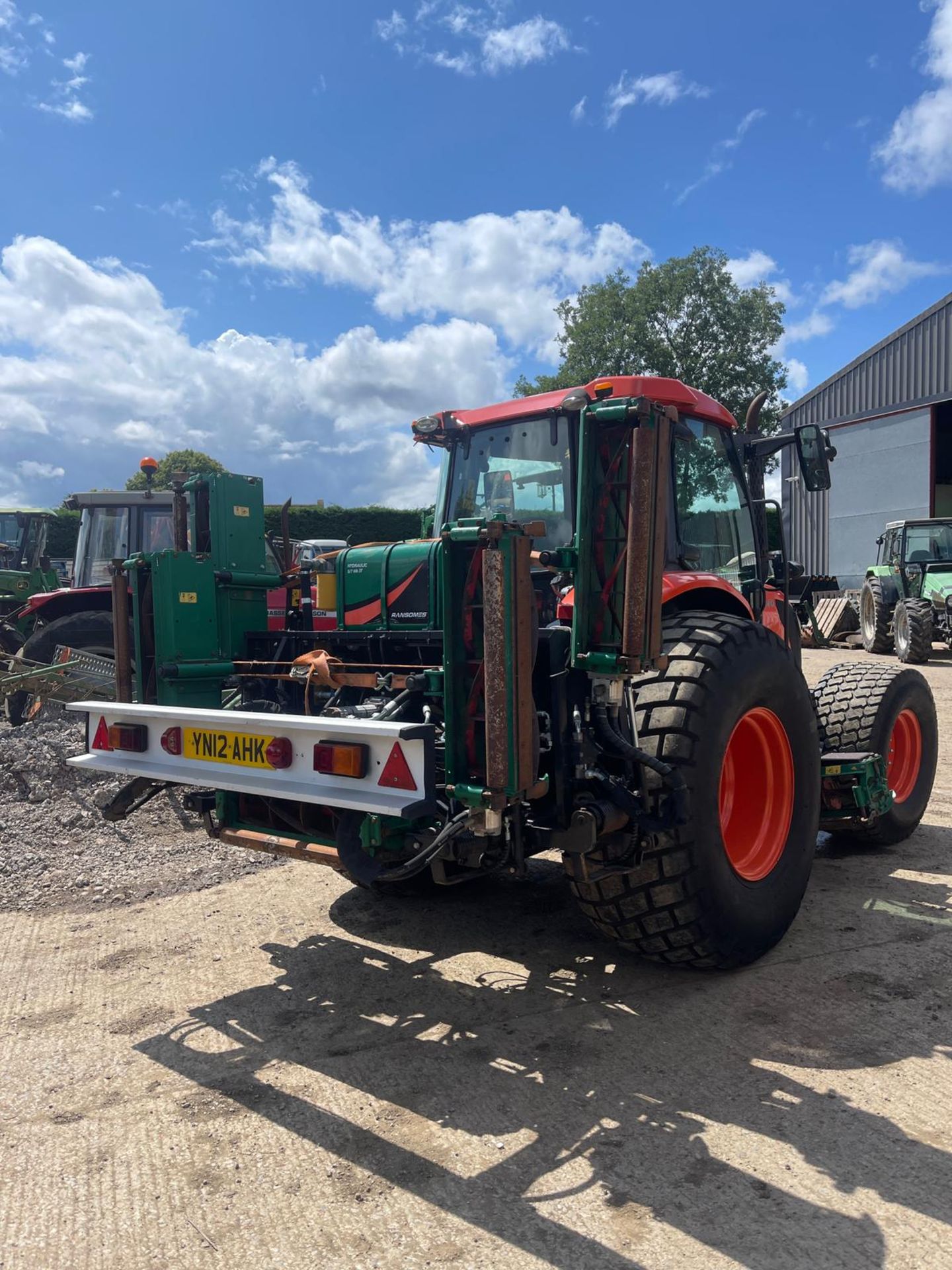 2012 KUBOTA M8450 TRACTOR MOWERS - Bild 2 aus 15